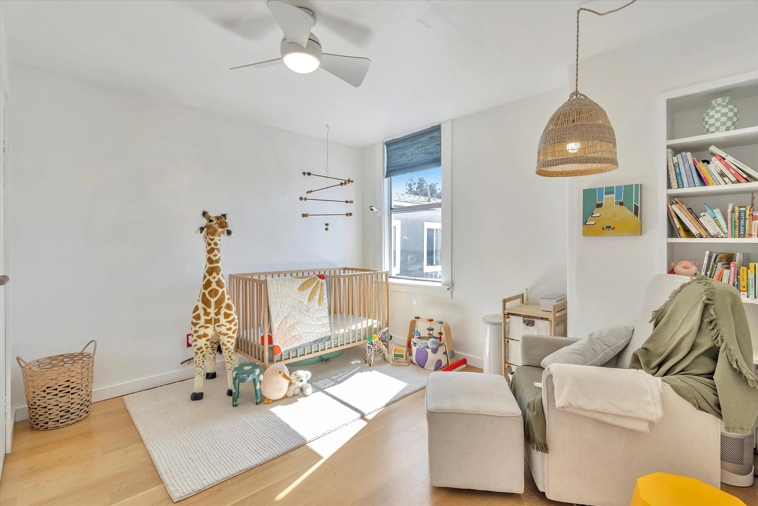 27_f8_1739ChaseStreet_021.jpg
