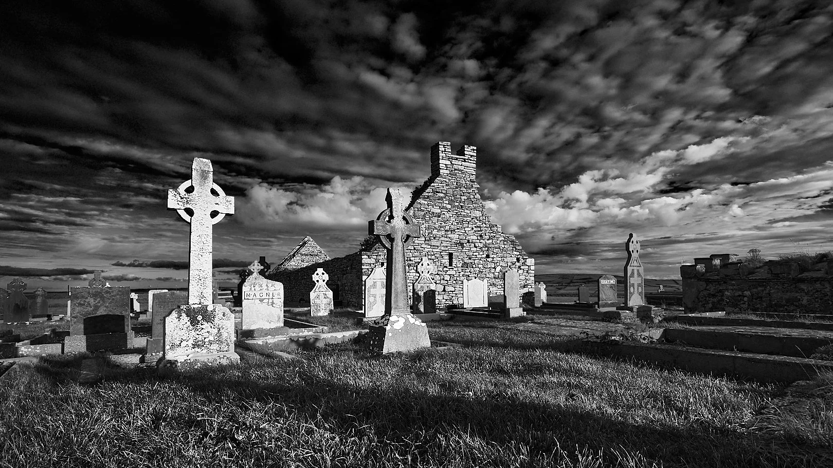 Chapels and churches - Vanitas