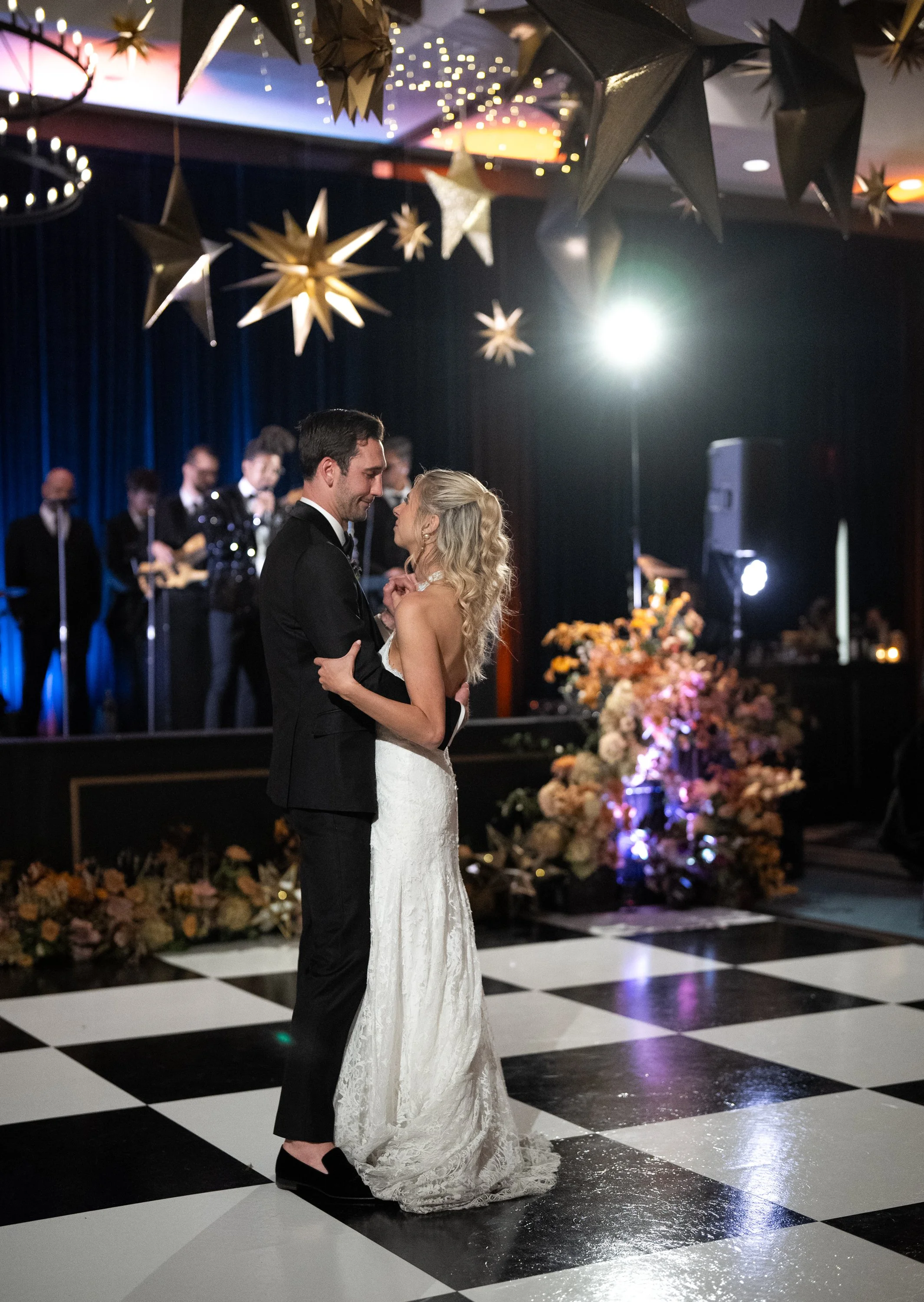 EmilyandJonathanWeddingDay-1044.jpg