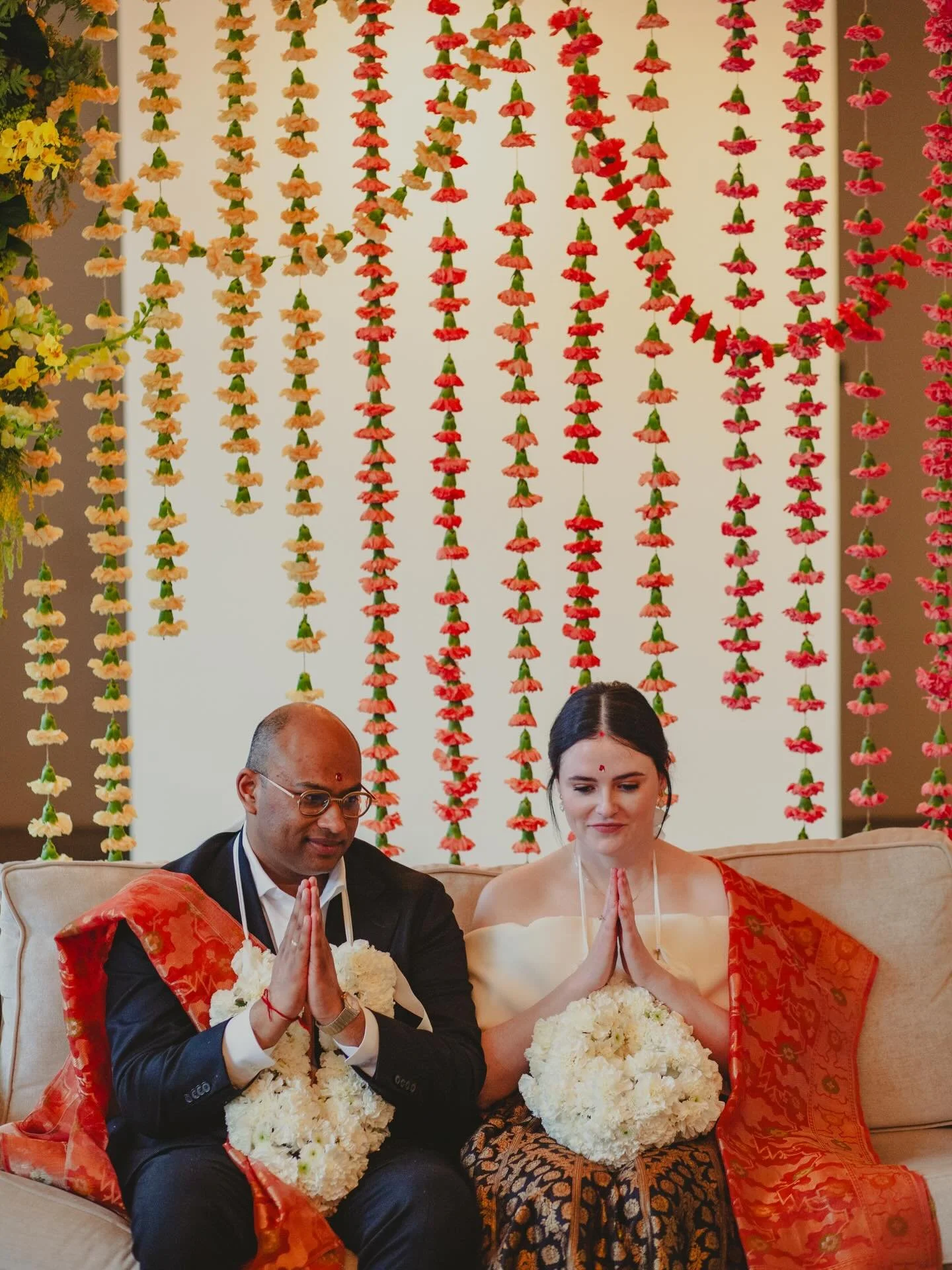 Reminiscing on this beautiful winter wedding as January comes to an end 🤍🏵️🌨️ 

Photographer @airykarock 
Planning + design @floriography_flowers 
Venue @fssantafe 
Couch @metamorphosis_santafe 
Rentals @summitpartyrentals_nm
