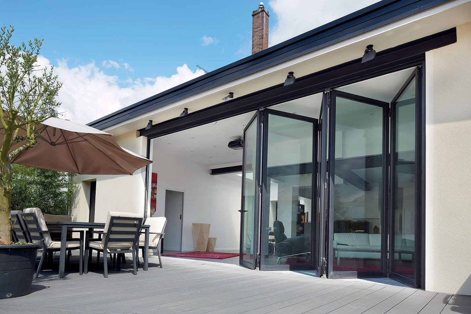 transform-your-home-with-bifold-doors-from-kompass.jpg