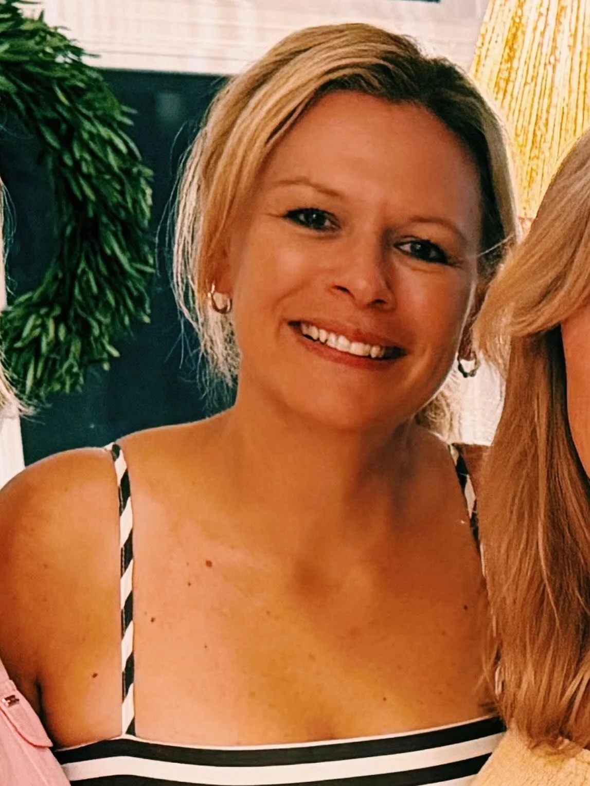 A few days late, but we would NEVER miss celebrating our September birthday girl, Danielle! @dpgibbons 🤍

Join us tomorrow&hellip;Tuesday, September 22 from 3-6pm to raise a glass and celebrate Danielle with us! 

And because birthdays deserve a lit