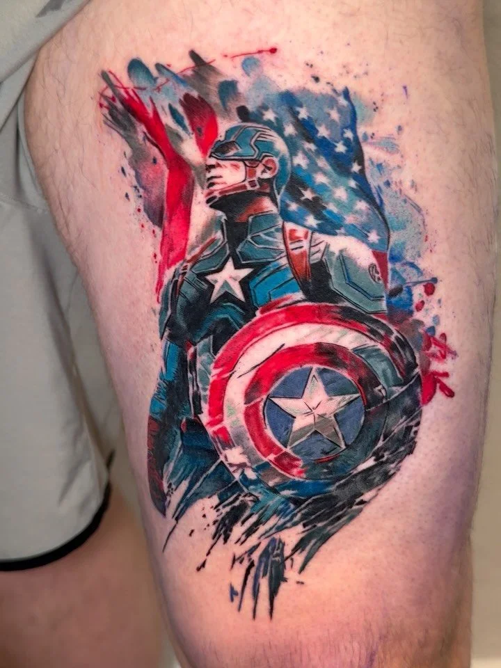 Happy Marvel Monday 🇺🇸

Something a little different with this painted Captain America piece &mdash; and a bonus comic Wolverine!

Alright, let&rsquo;s hear it&hellip;
Give me your wildest Doomsday / Secret Wars predictions.

.
✨ Comment &ldquo;Tat