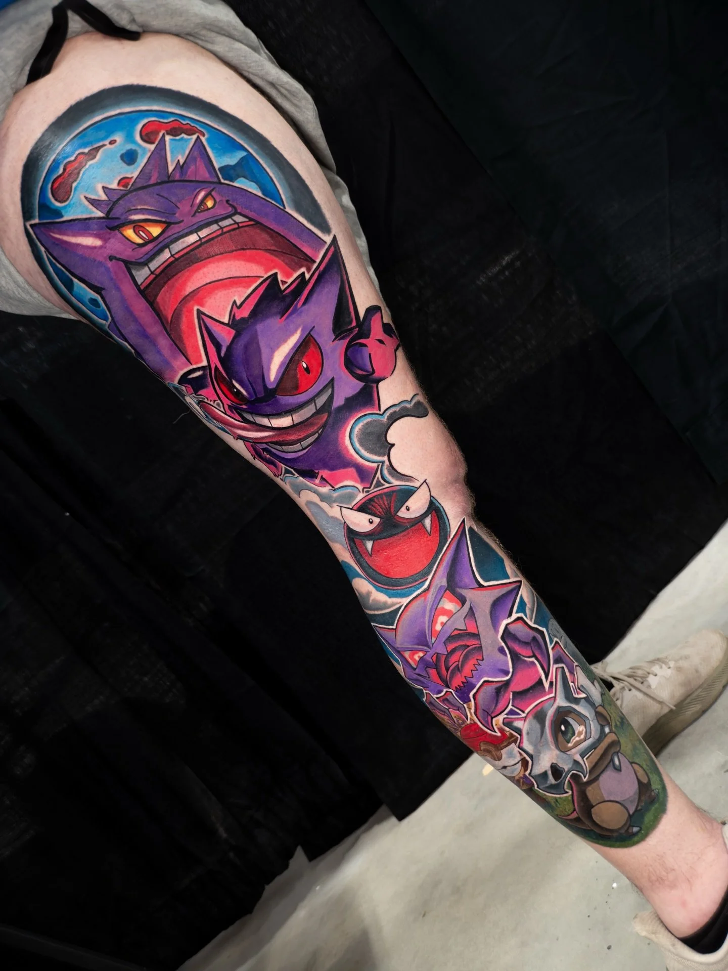 Some shots of the collab leg with @xorart at @inkspirationfestival 

Super happy with how this one turned out 👻

Drop a ☠️ in the comments if you found Diglett 👀

.
✨ Comment &ldquo;Tattoo Me&rdquo; and I&rsquo;ll DM you the consultation link
.
Mad