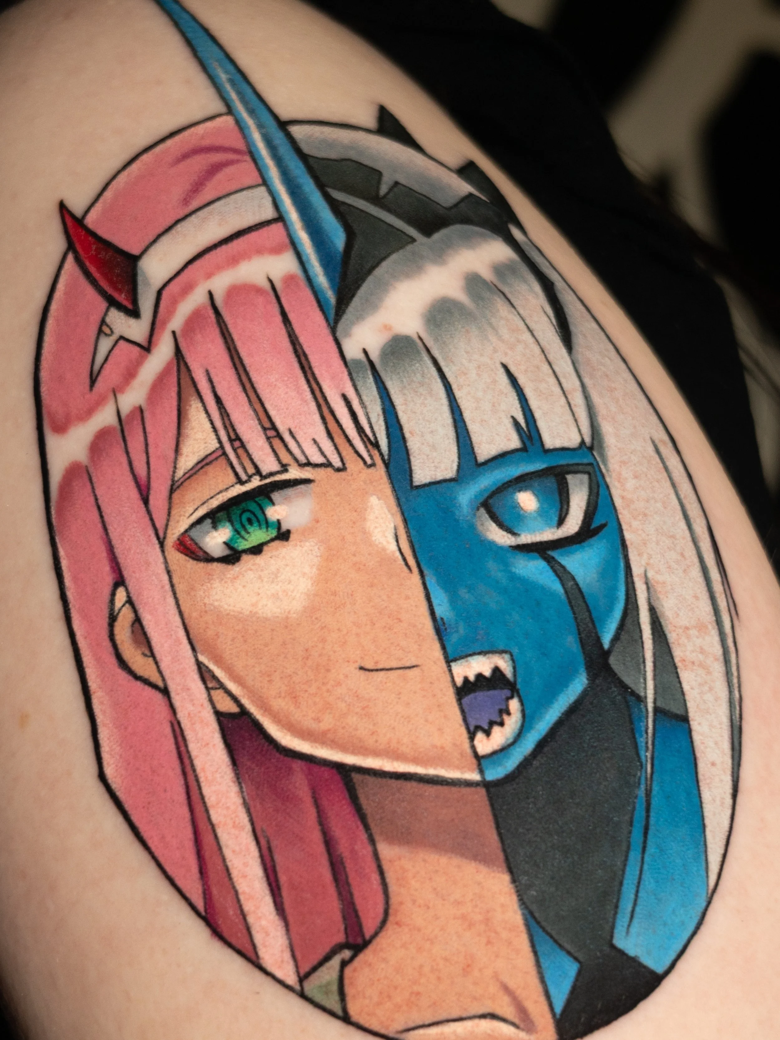 I haven&rsquo;t seen Darling in the Franxx&hellip; but dinosaur hybrid clones and mech suits is more than enough to get it on my watchlist 😤

.
✨ Comment &ldquo;Tattoo Me&rdquo; and I&rsquo;ll DM you the consultation link
.
Made with
@MadRabbit
@Mas
