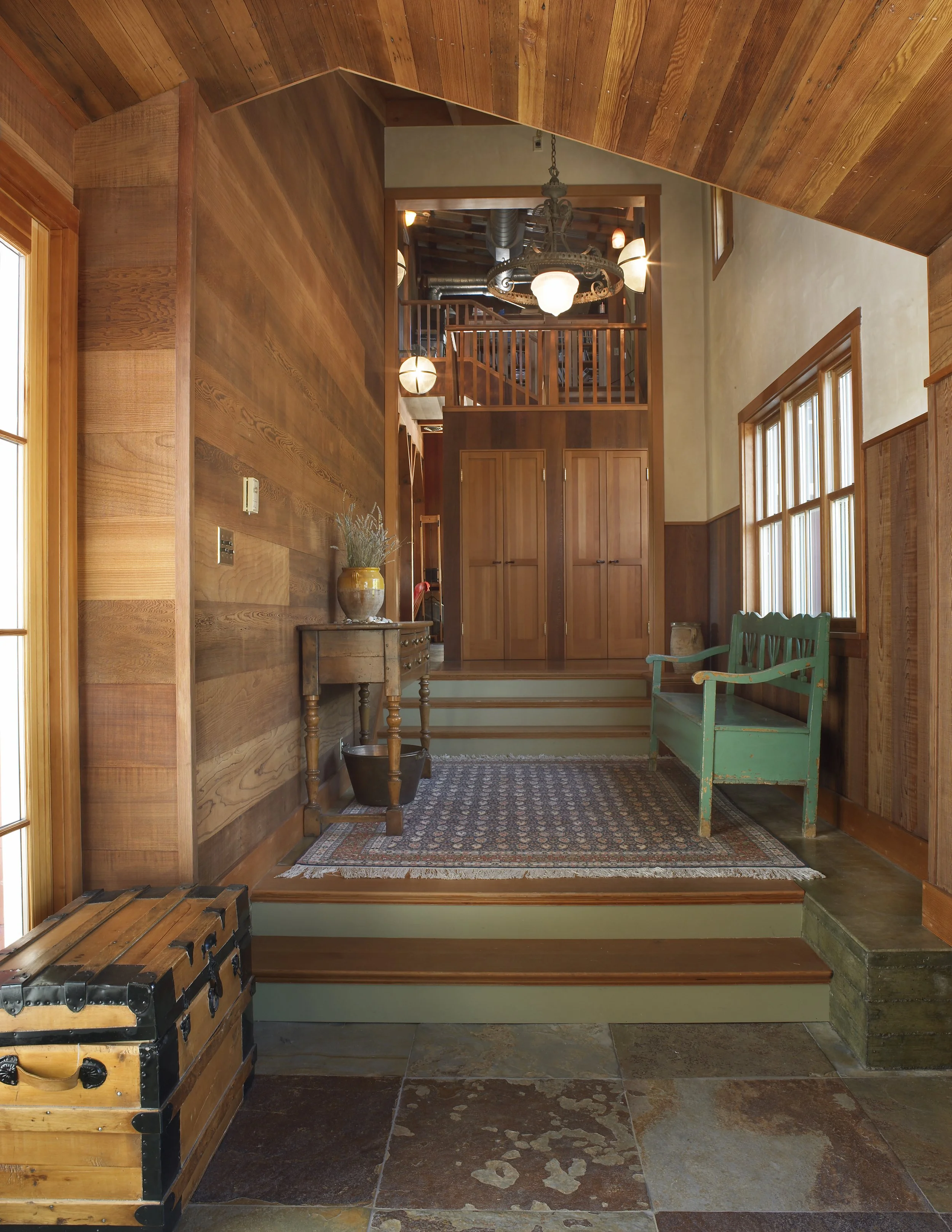 Foyer.jpg