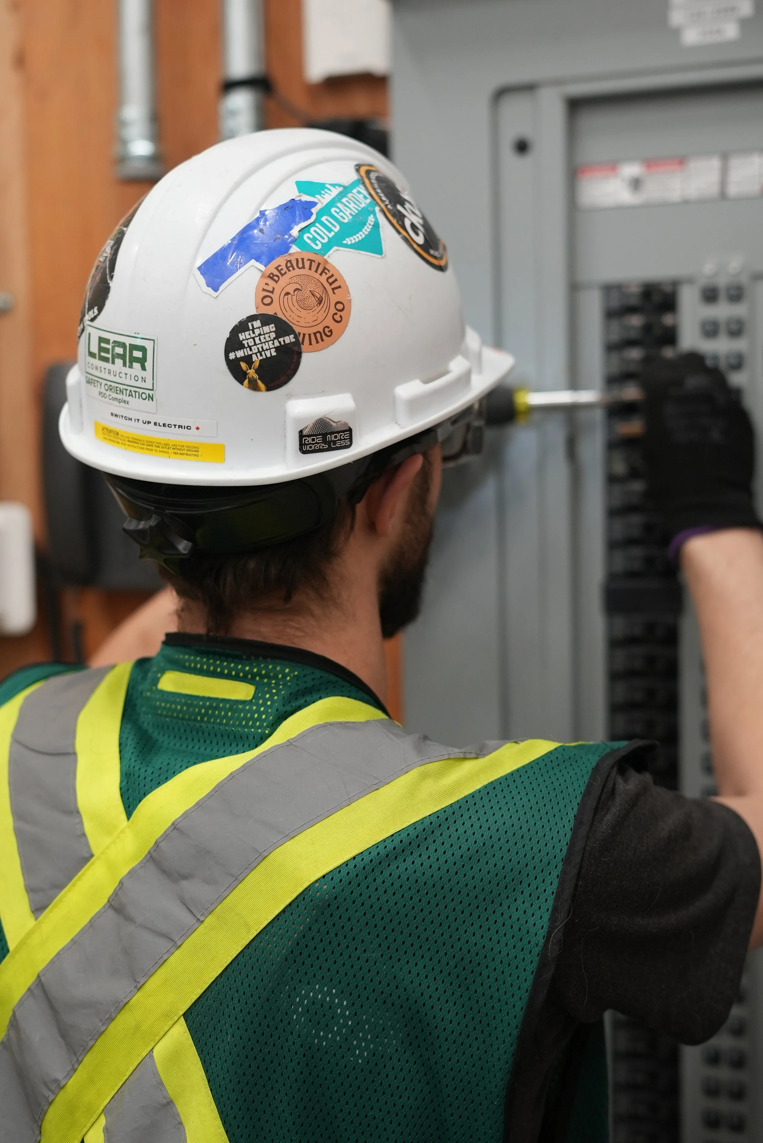 Signs Your Calgary Home Needs an Electrical Panel Upgrade