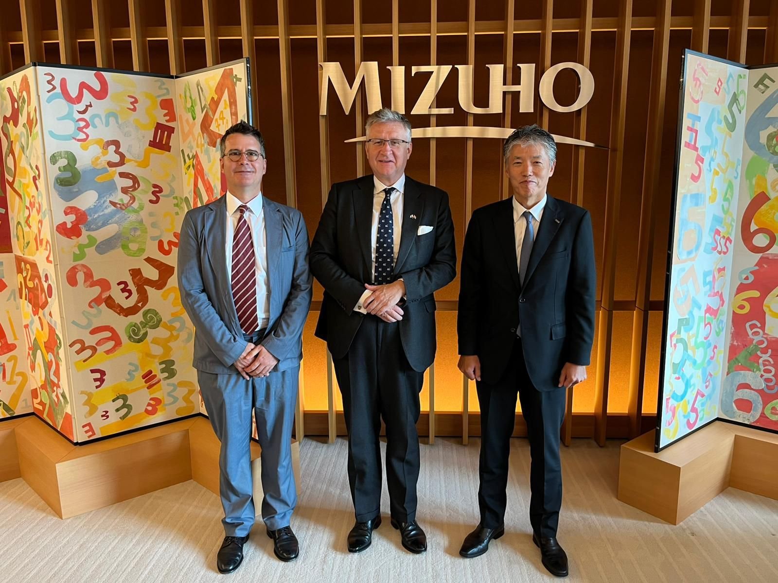 Discussing asset management and pension investment