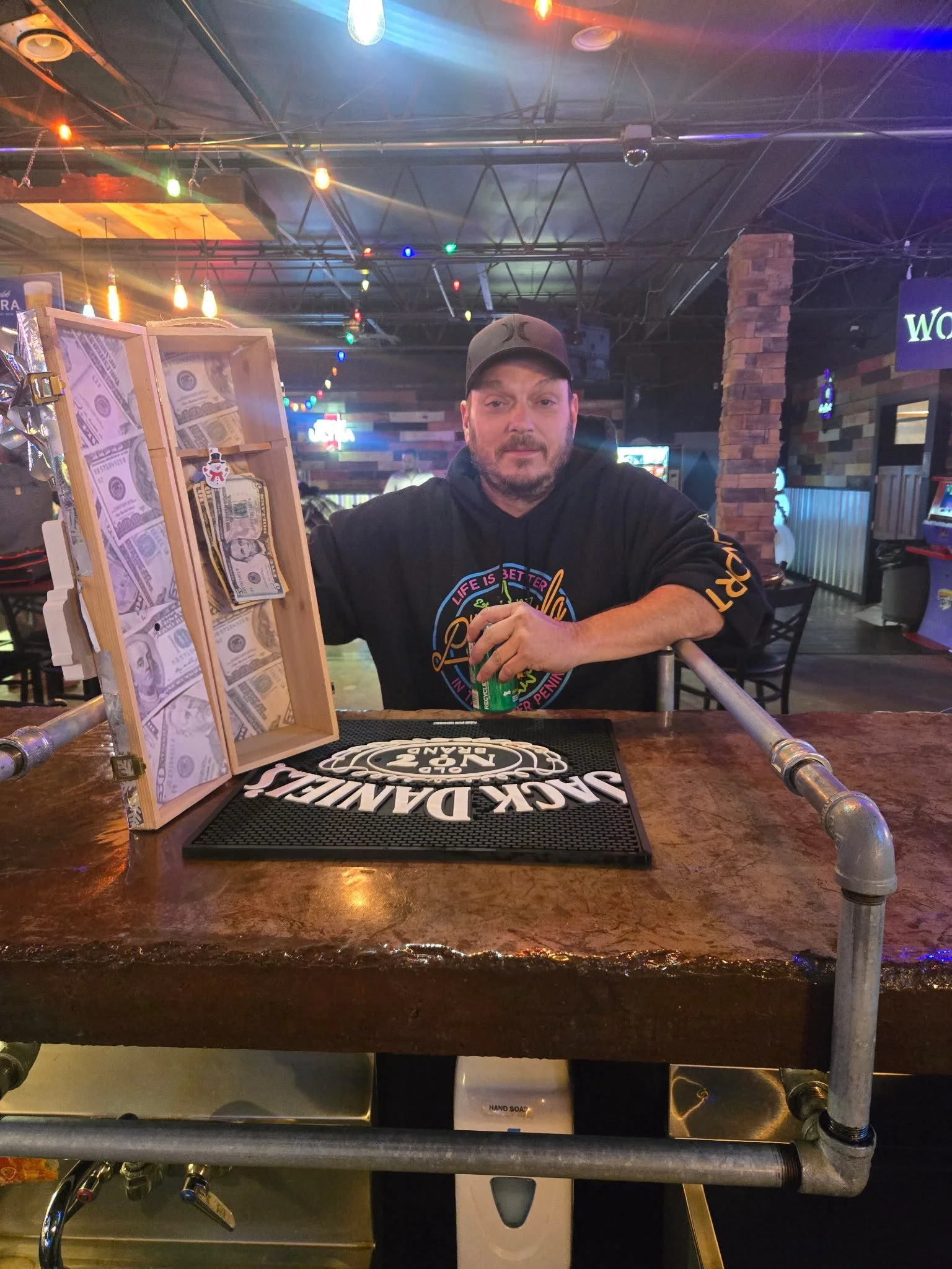 Cash prize winners at Miami Valley Sports Bar