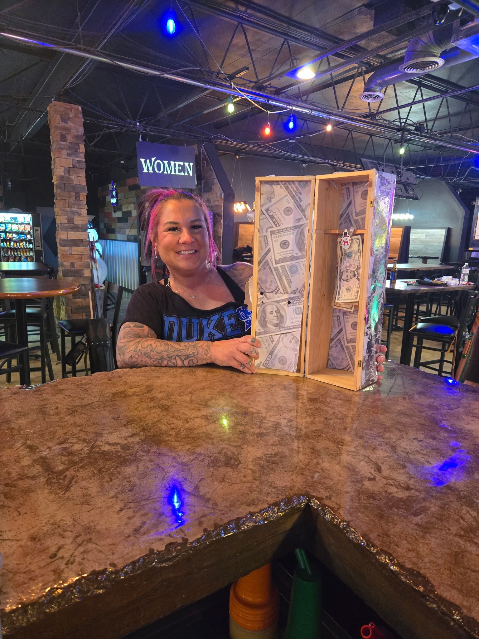 Cash prize winners at Miami Valley Sports Bar