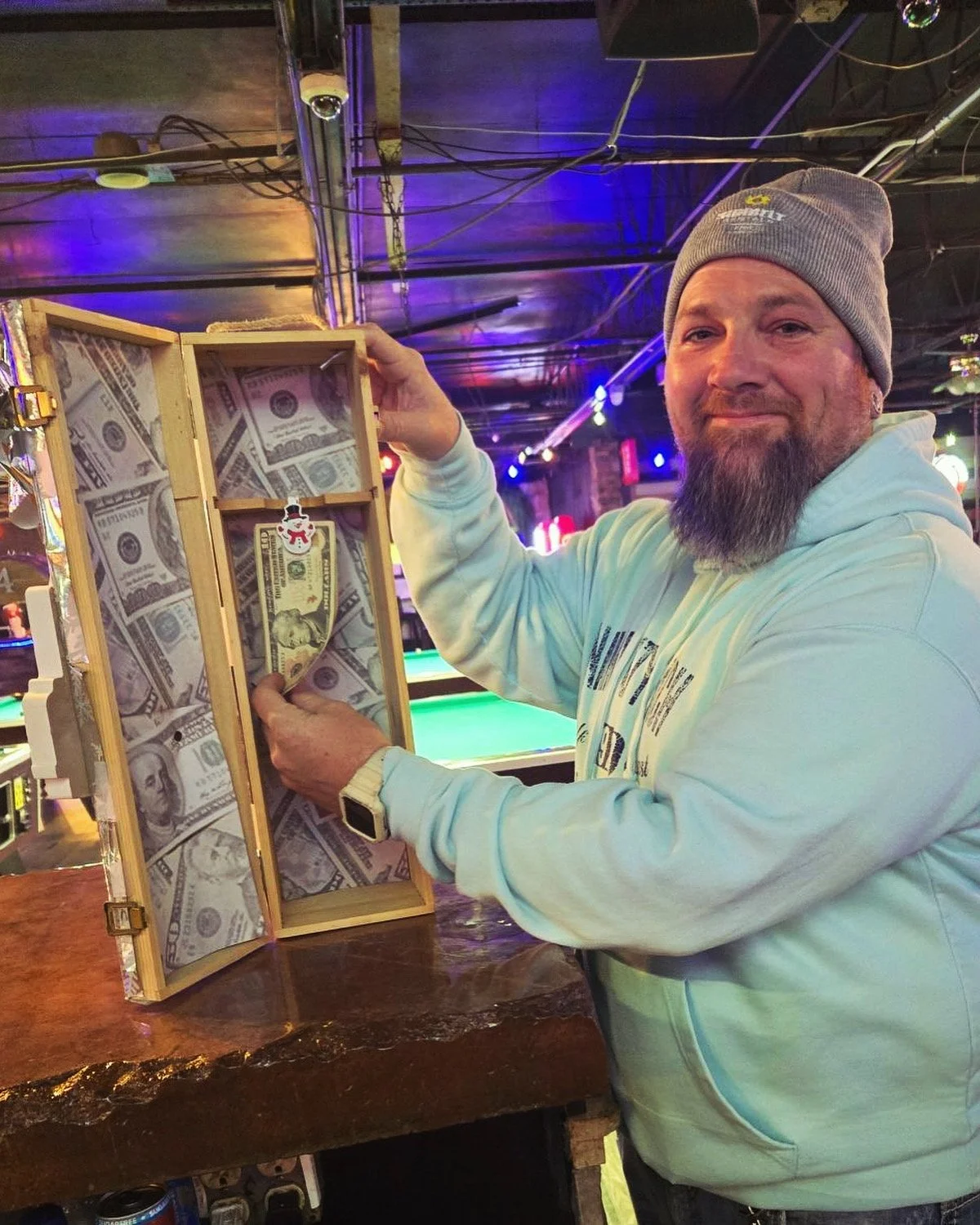 Cash prize winners at Miami Valley Sports Bar