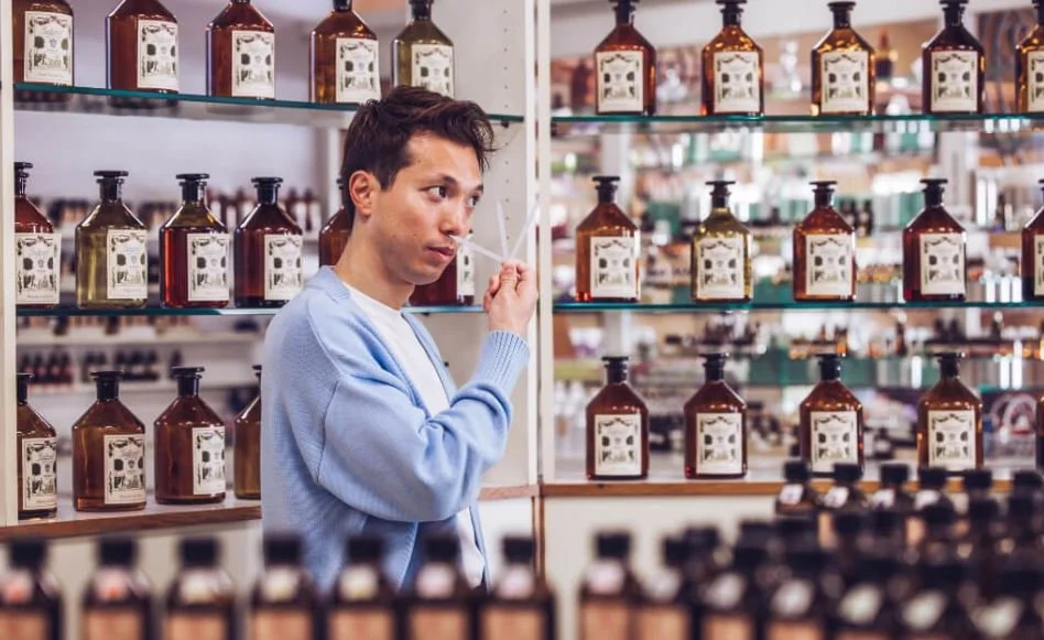 Yusuke Masuda, quand il était parfumeur chez Galimard à Grasse