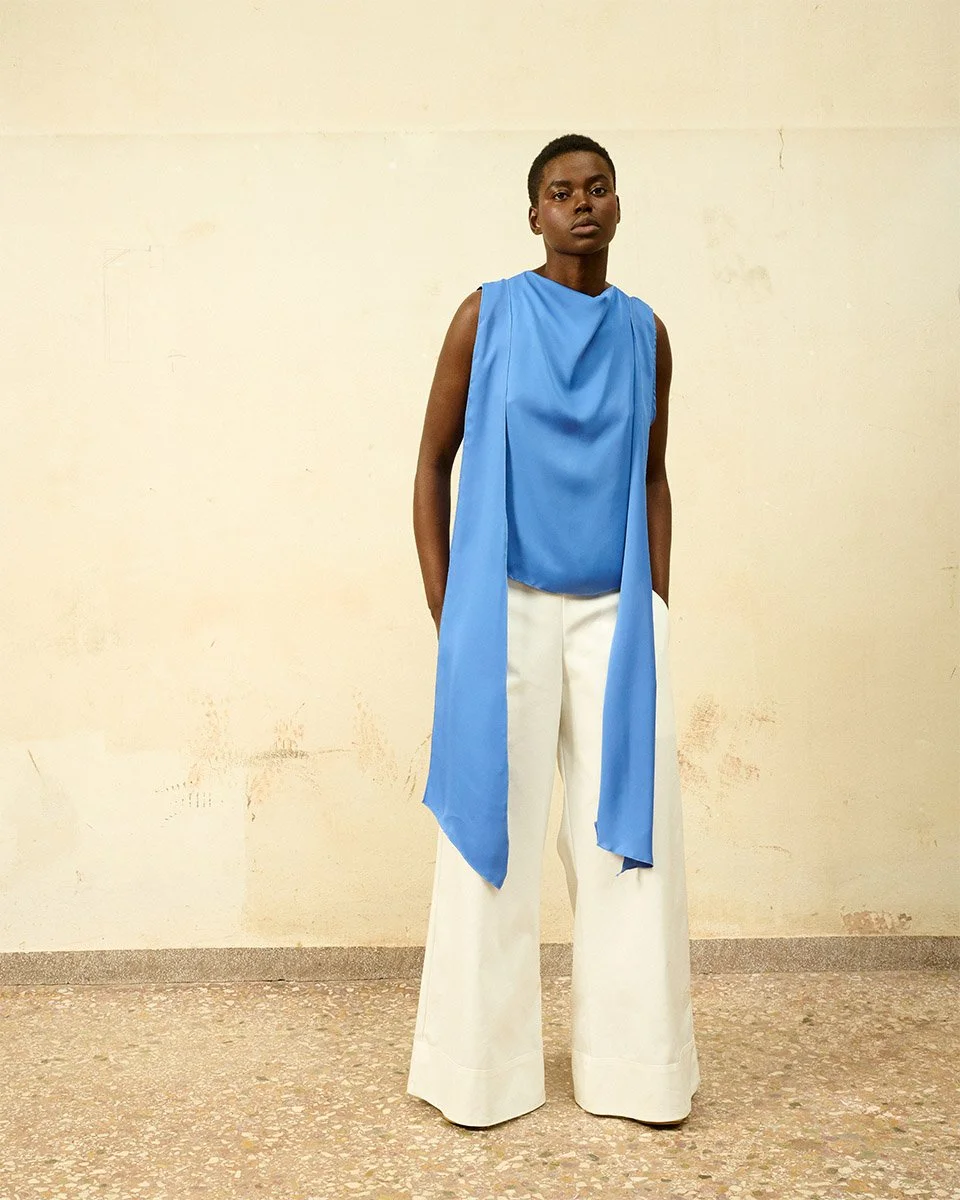 BLUE DRAPED TOP