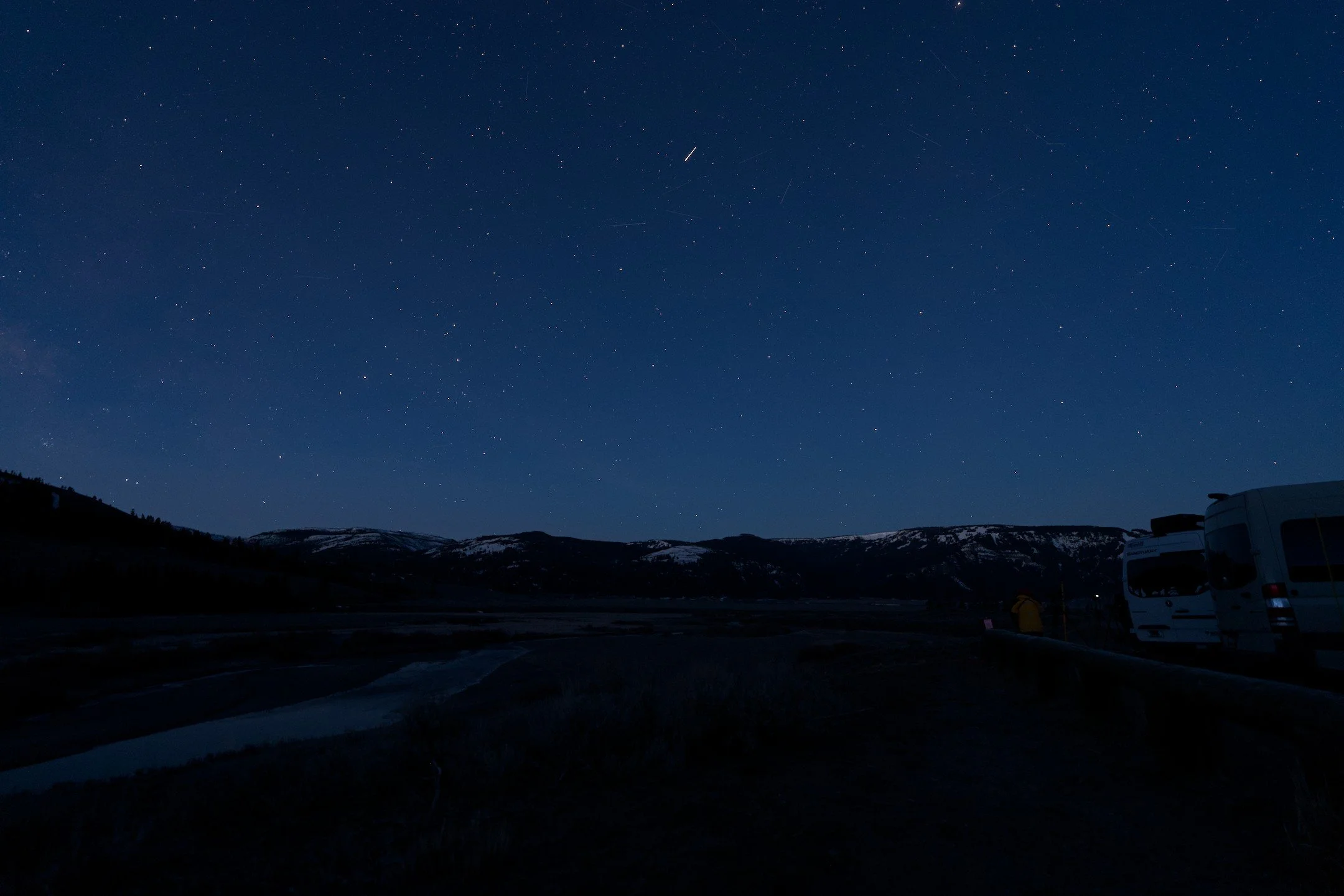 A1_09830.jpg