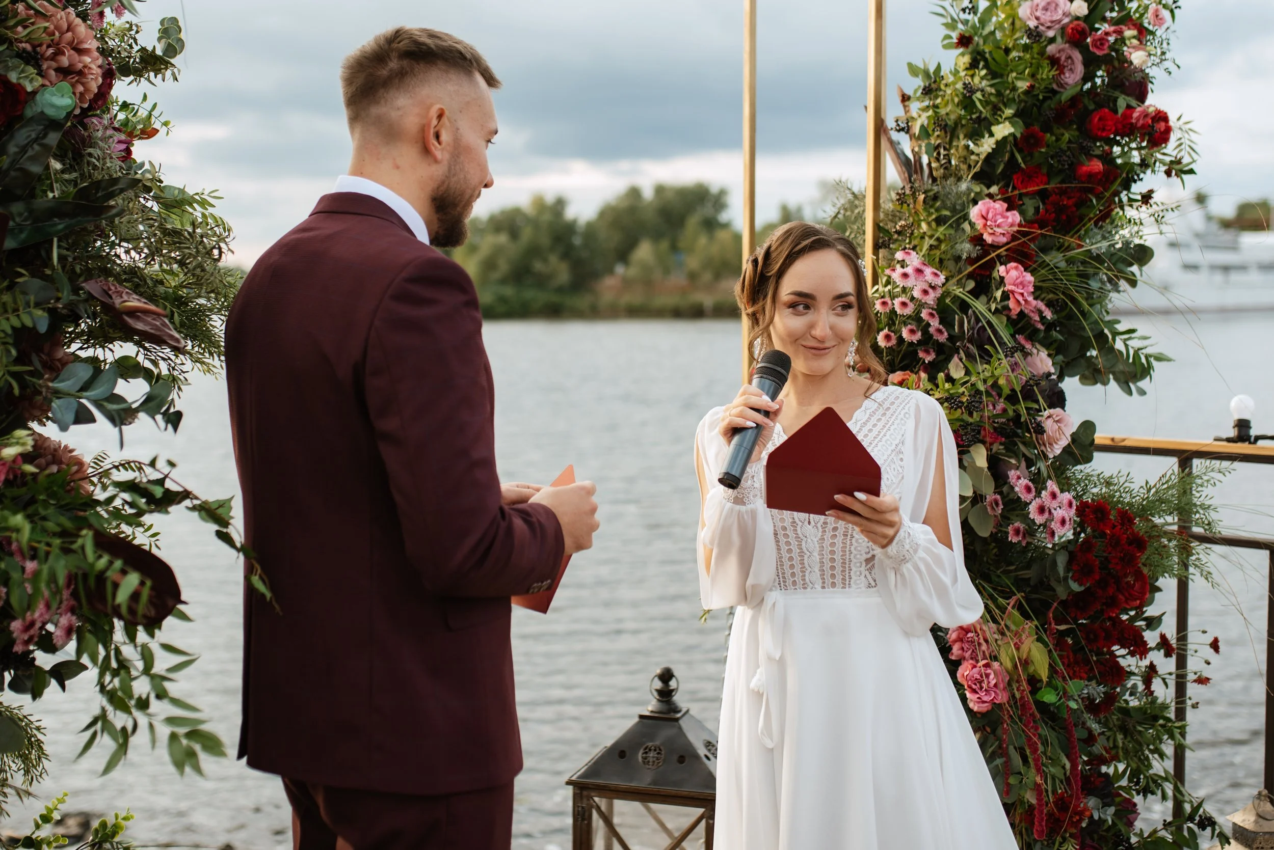 wedding-ceremony-of-the-newlyweds-on-the-pier-2023-11-27-05-27-54-utc.jpg