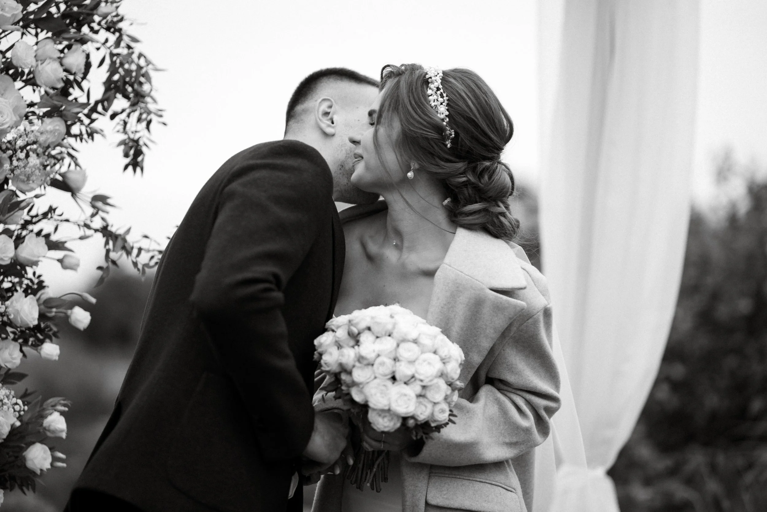 wedding-ceremony-of-the-newlyweds-in-a-country-cot-2023-11-27-04-59-02-utc.jpg