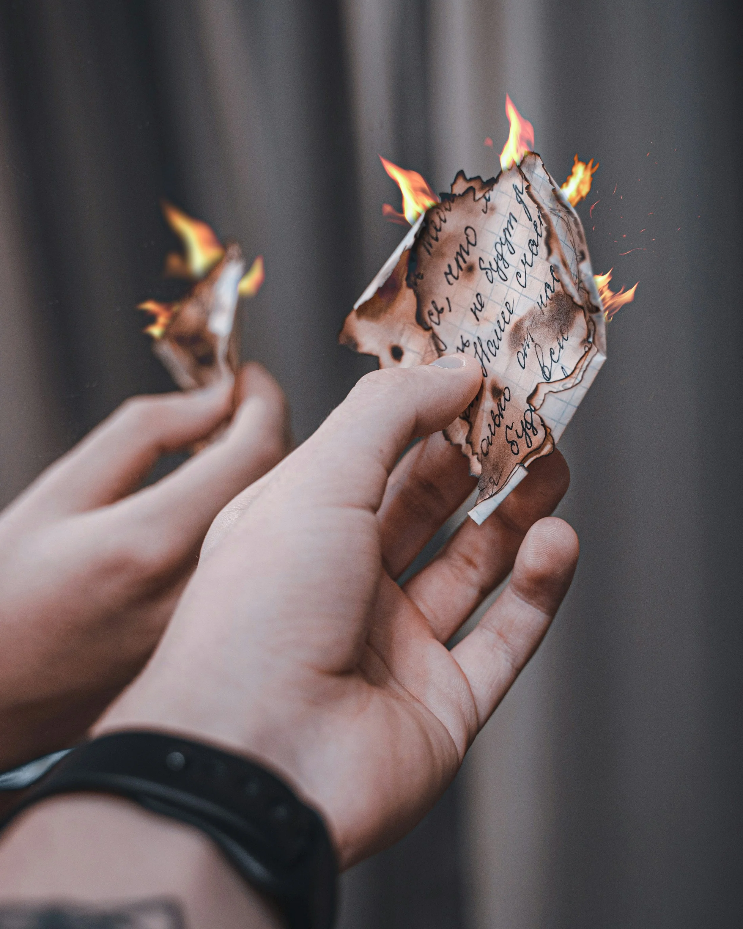 High-Functioning Burnout: Why Successful Healers Feel Trapped (And Why It’s Not Your Fault)