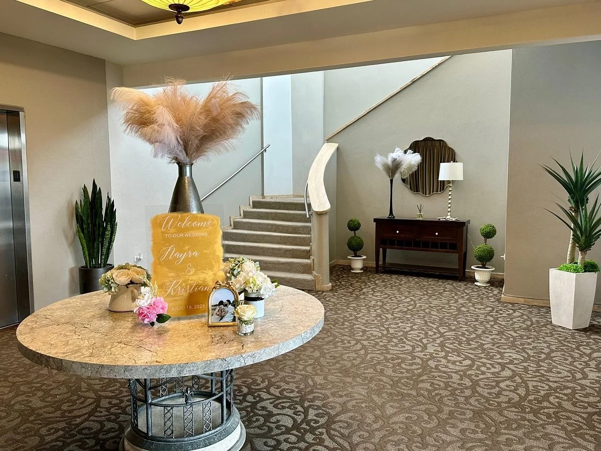 Una boda de ensue&ntilde;o&hellip; &iexcl;con cada rinc&oacute;n de nuestro Centro de Banquetes transformado para celebrar el amor! 💍🤍

Desde la entrada hasta el &uacute;ltimo detalle, todo fue pensado para hacer de este d&iacute;a algo inolvidable