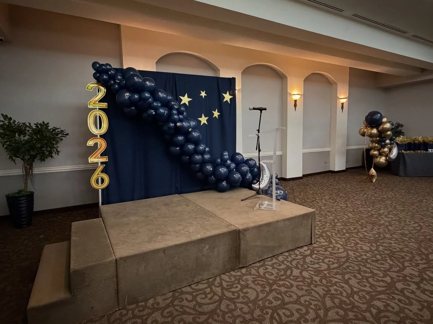 Lleg&oacute; el mes de graduaciones&hellip; y nuestro Centro de Banquetes es el espacio perfecto para celebrar cada logro en grande. 

Un ambiente ideal para compartir este momento especial junto a tu compa&ntilde;eros, familiares y amistades. 

&iex