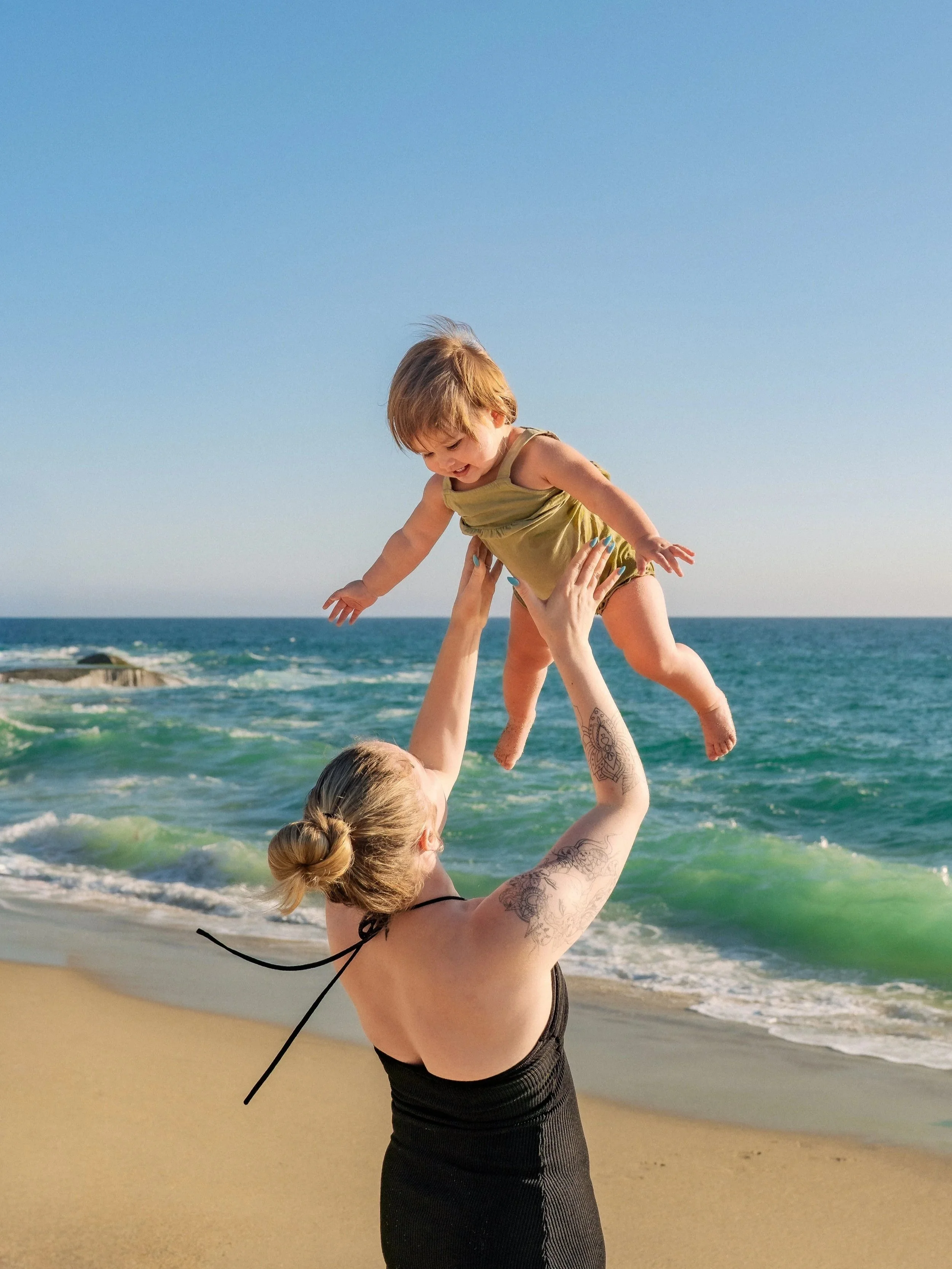 Family Photoshoot at Aliso Beach