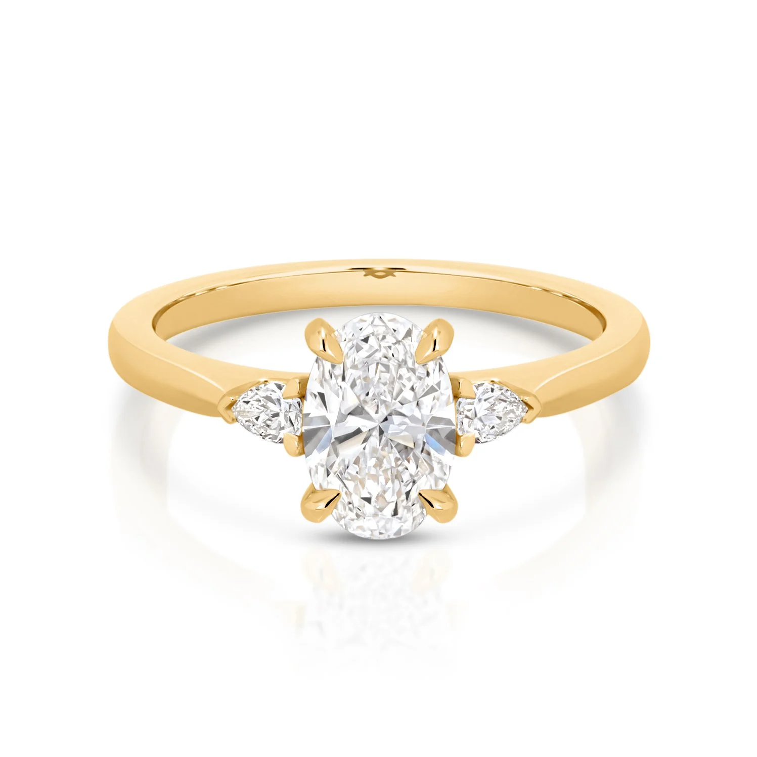 YG 1ct Oval Dia 2 x Pears - 0.26ct.jpg