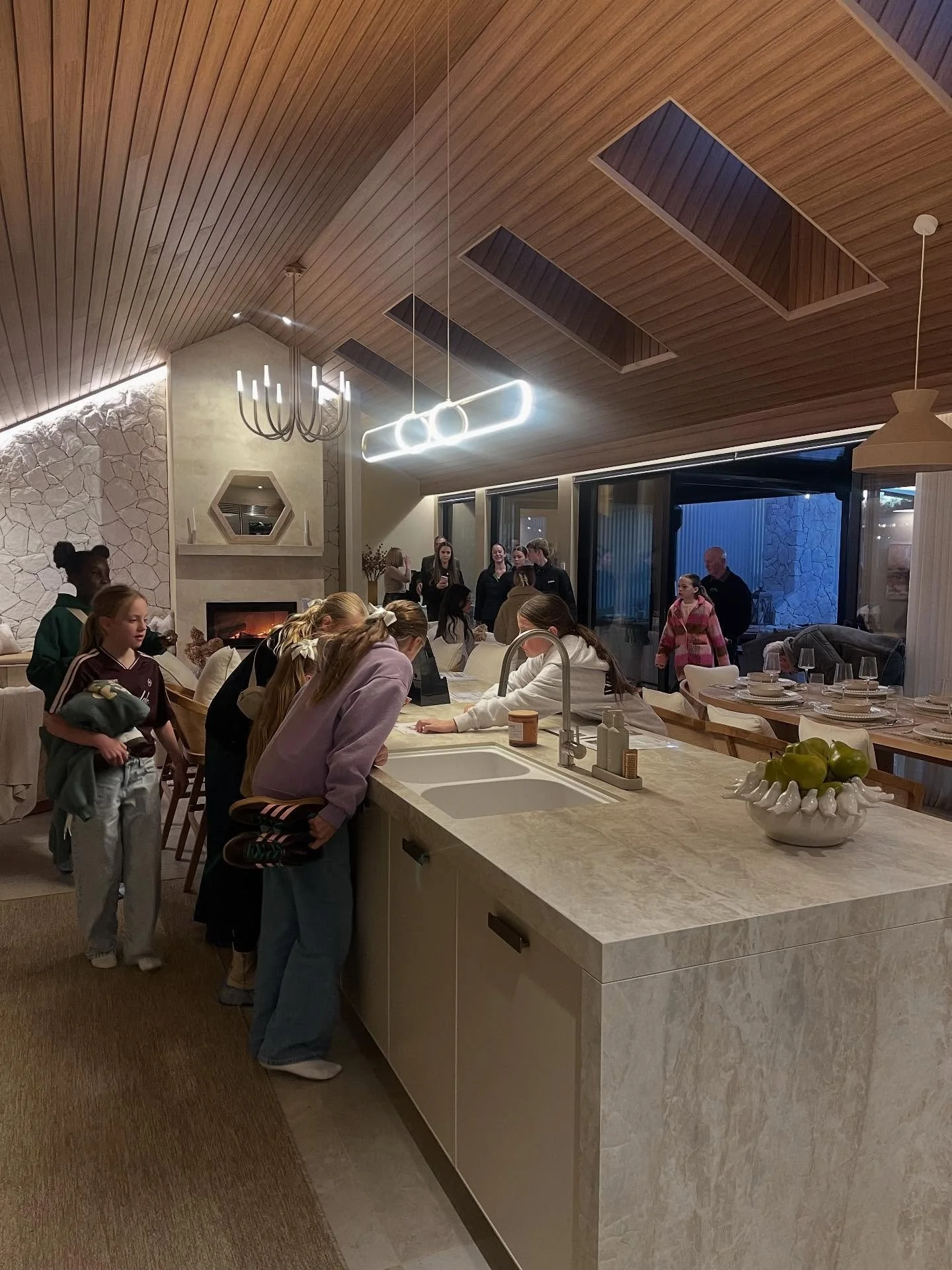 Last week I had the opportunity to attend the @buxtonballarat VIP night for Britt &amp;Tas&rsquo; house on  @theblock in Daylesford. 

I not allowed to post all my pics of the unrevealed bits but my personal ranking after seeing them all completed in