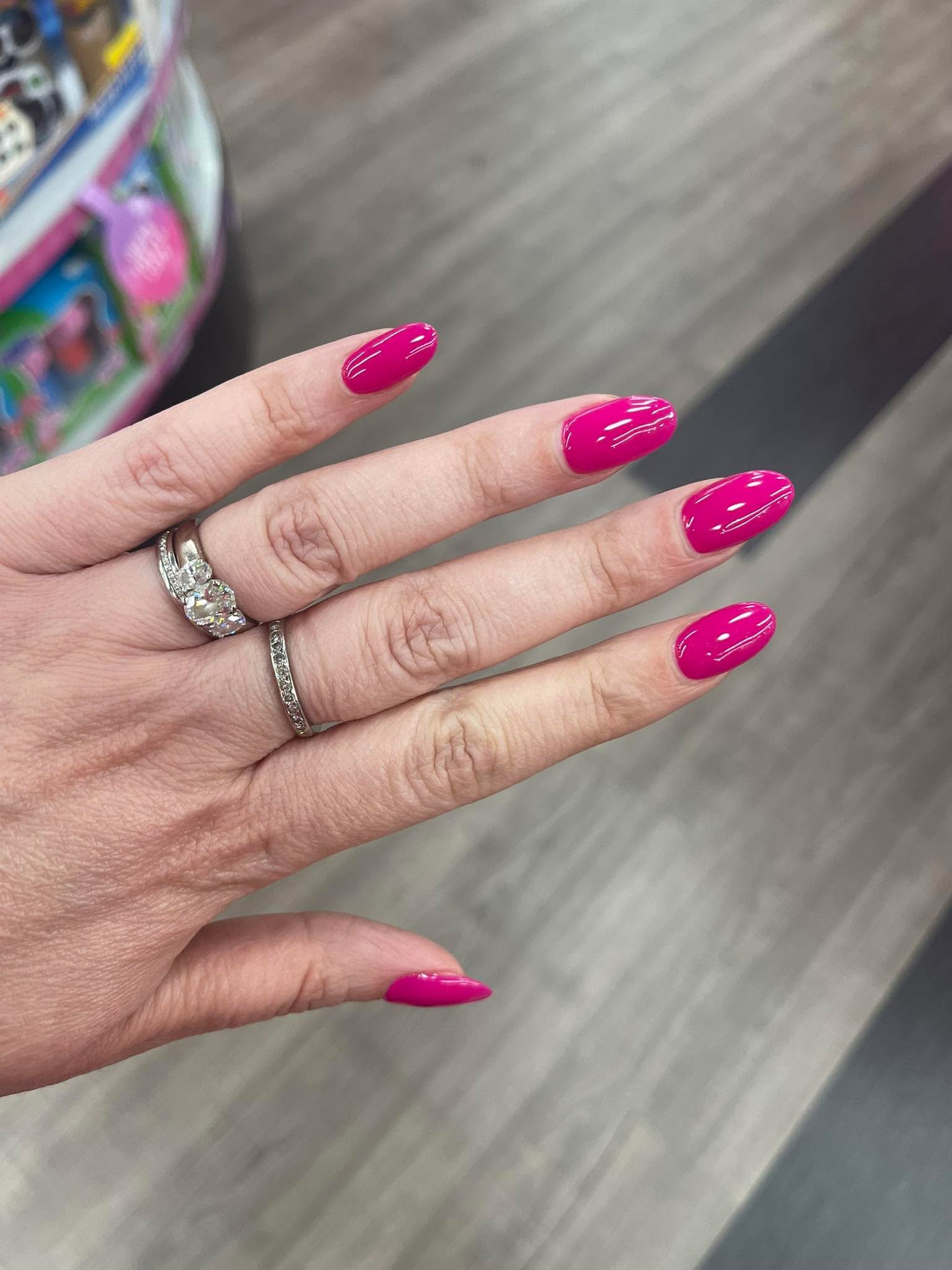 I chose the wrong pink for my nails 😩😩😩😩 
I understand this is not really a problem but I&rsquo;m not there yet 🙈