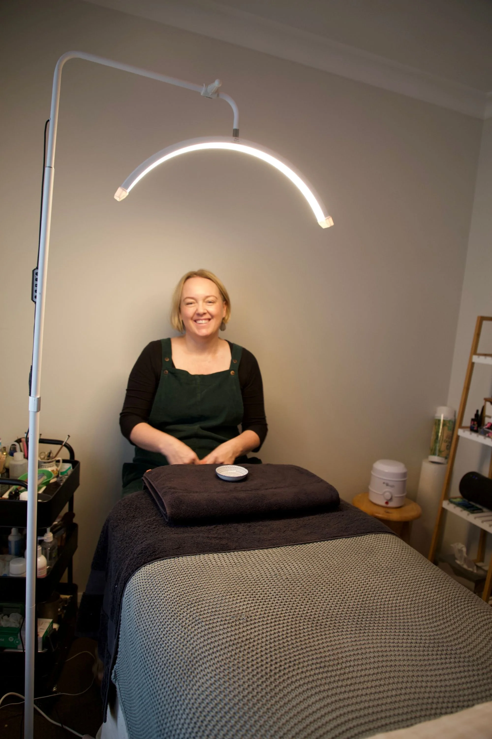 Beautician Lonnie Marshall in her beauty salon in Denmark WA