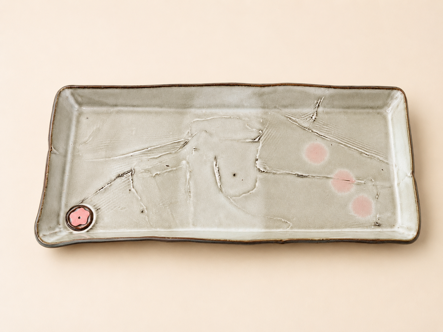 Tray - Pink accent