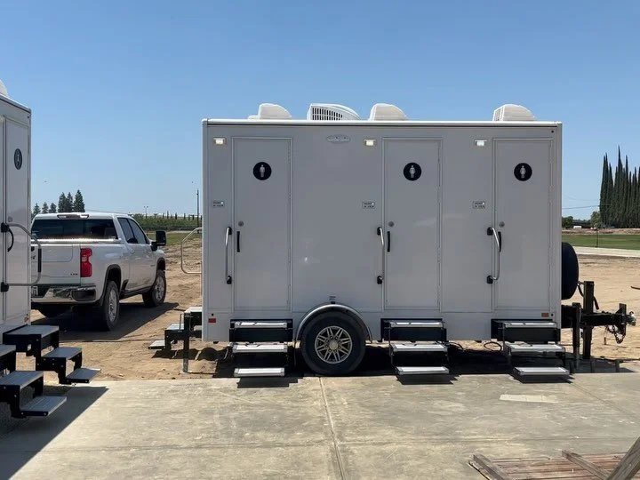 Grateful for sold out weekends! We have been slammed for weeks now. Haven&rsquo;t posted much but we sincerely appreciate all our amazing customers! Cheers to the busy season! 

Special huge thank you to all our wonderful coordinators! You ladies are