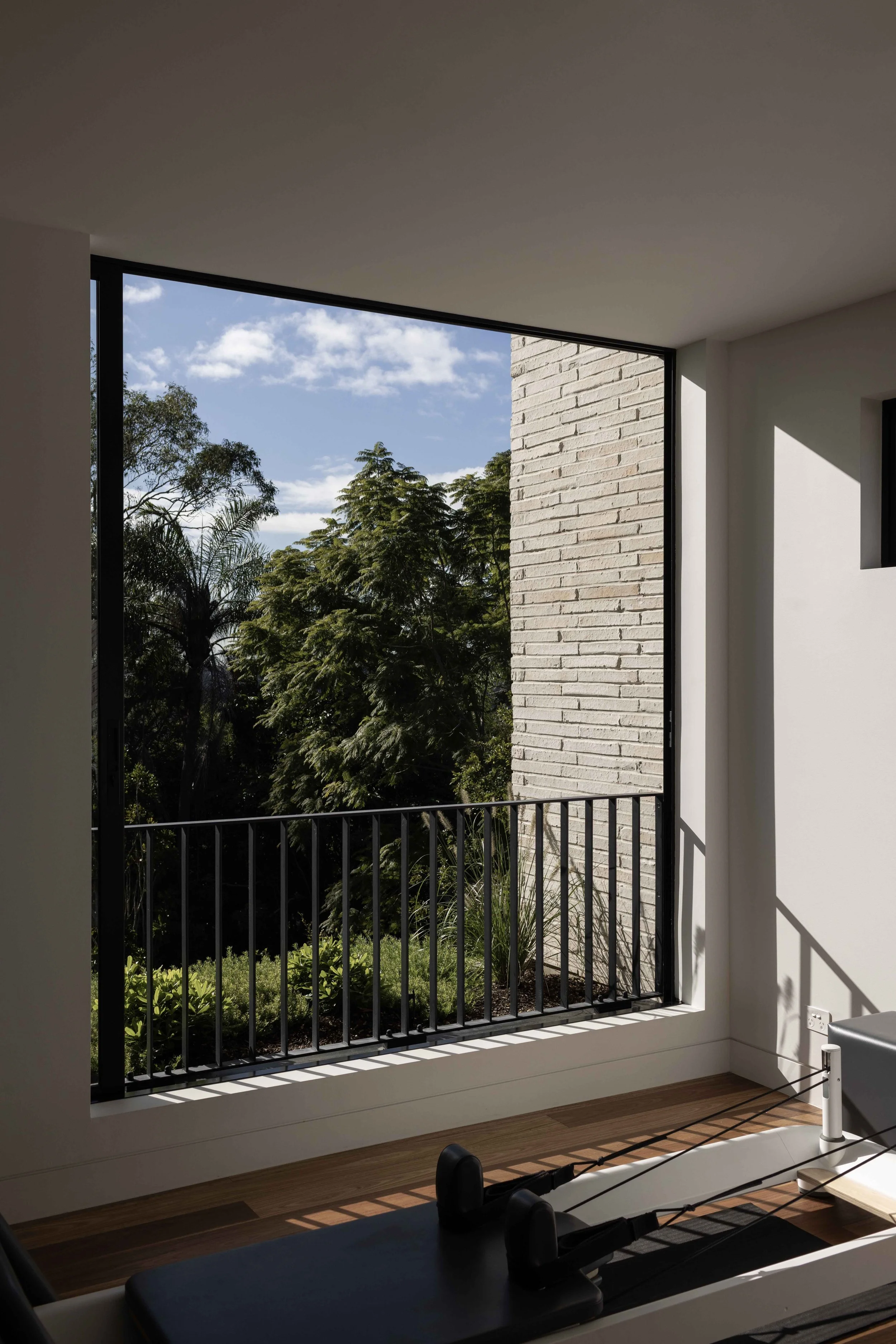 FB_BANKS_Exteriors_LR_14.jpg