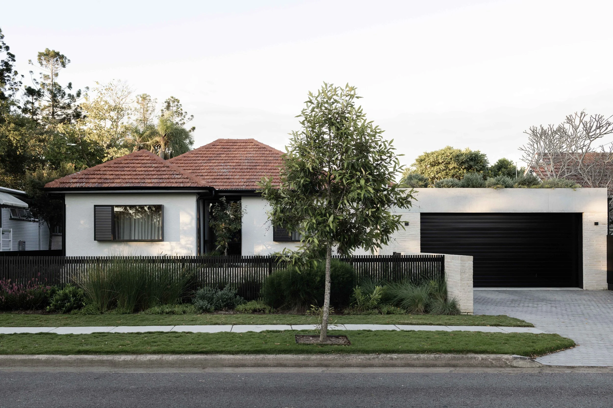 FB_BANKS_Exteriors_LR_21.jpg