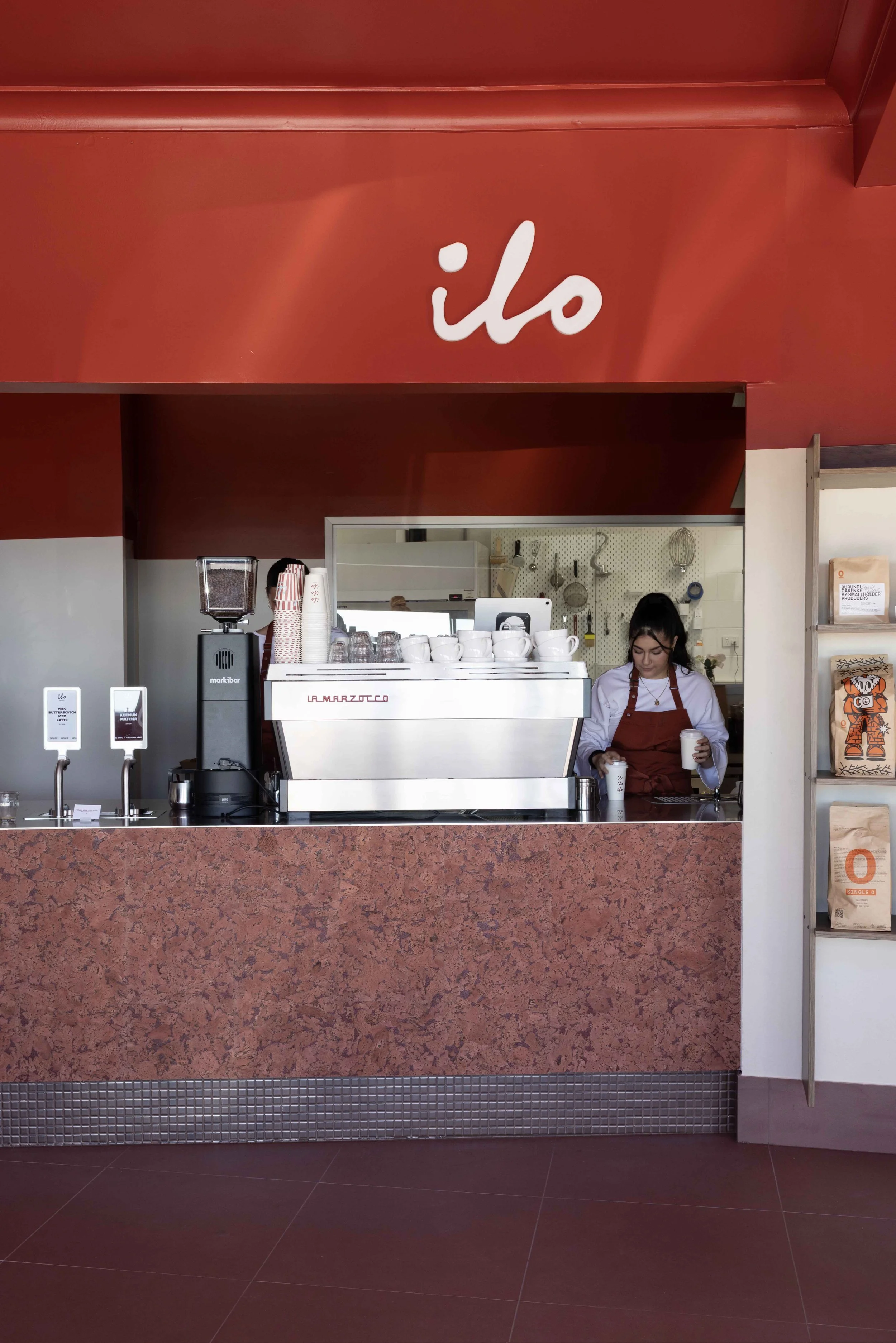ilo_Selects-6.jpg