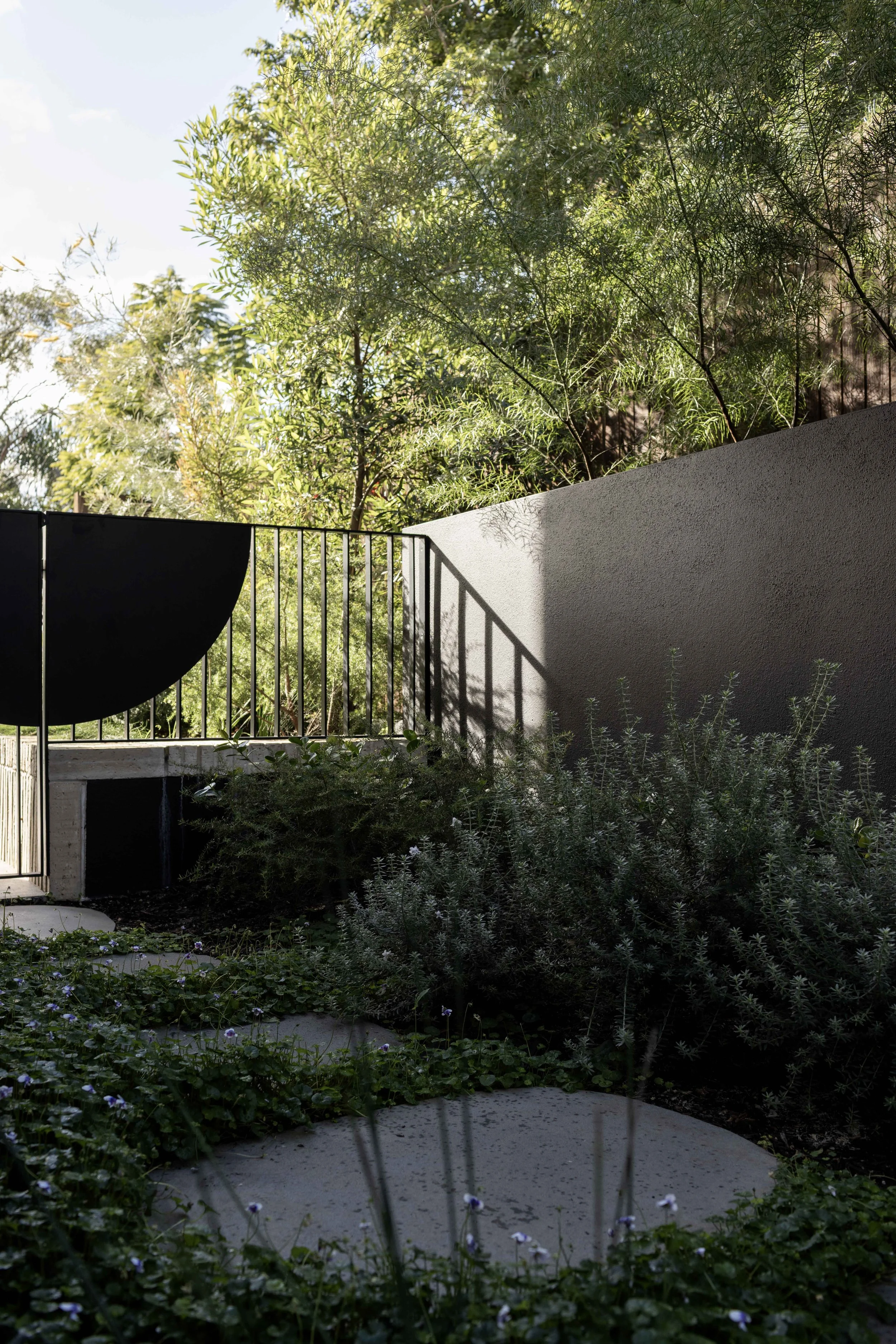 FB_BANKS_Exteriors_LR_19.jpg