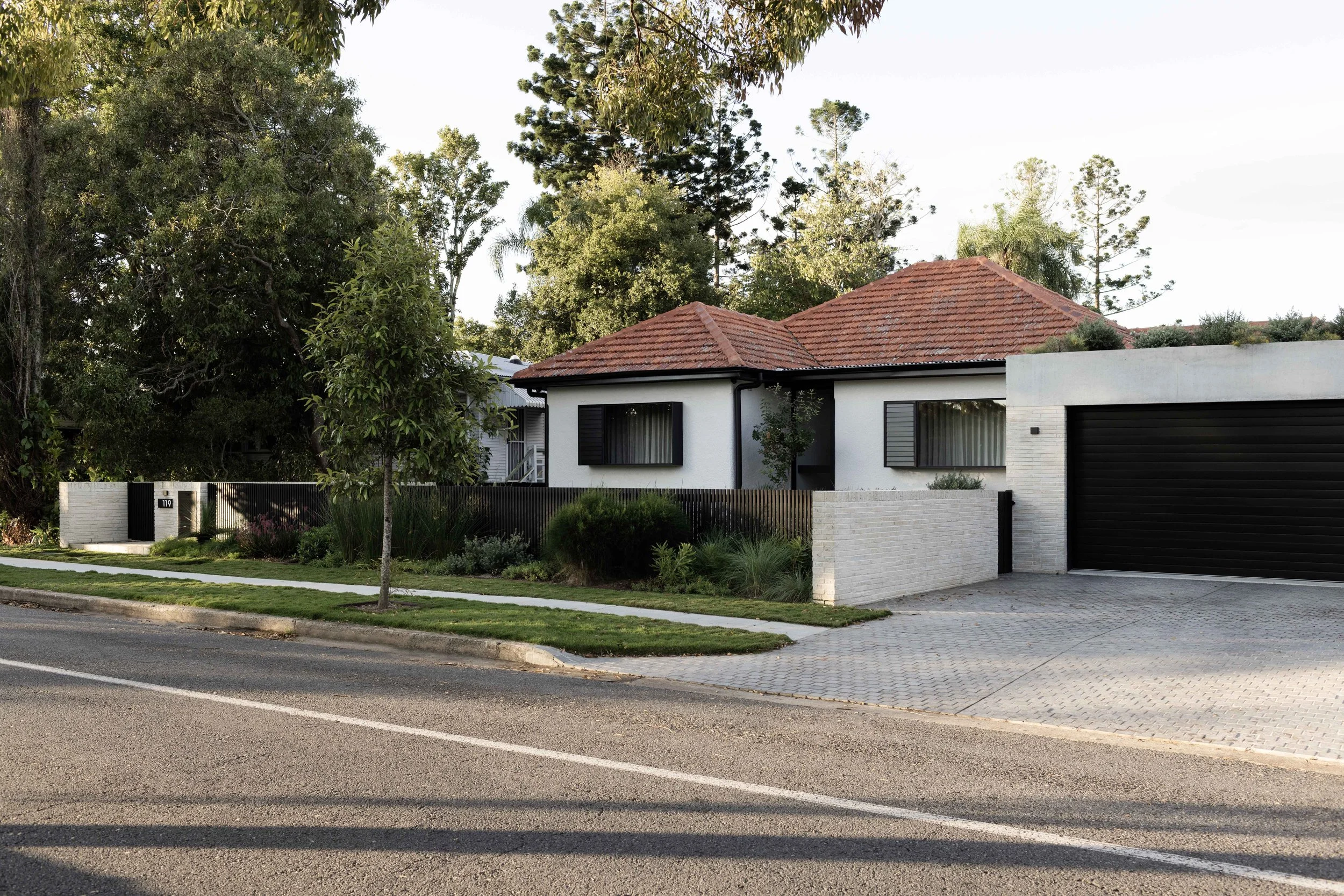 FB_BANKS_Exteriors_LR_29.jpg