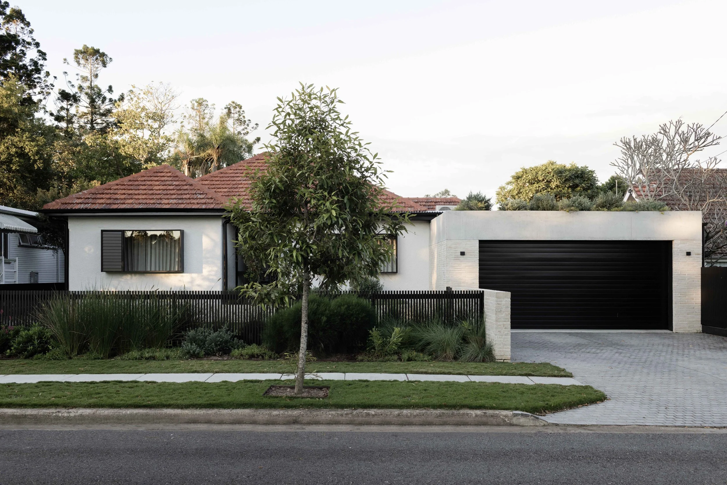 FB_BANKS_Exteriors_LR_22.jpg