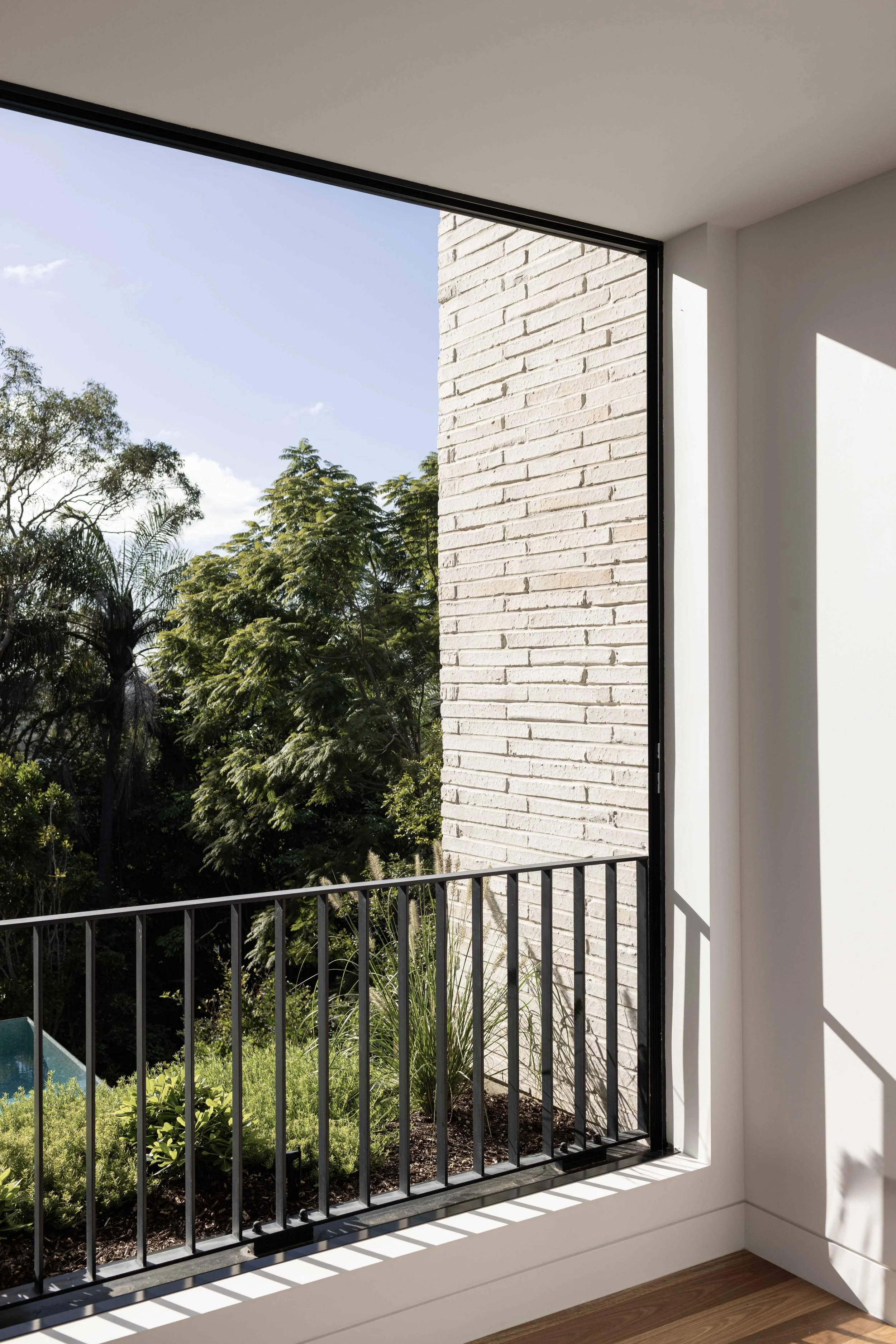 FB_BANKS_Exteriors_LR_13.jpg
