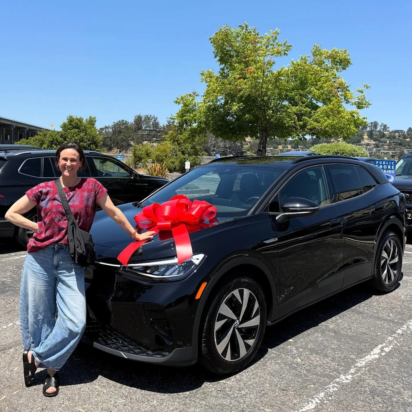 🚨 Hot Deal Alert, EV Enthusiasts! 🚨

Time&rsquo;s ticking, and so is your chance to grab that sweet $7,500 EV tax credit before it drives off into the sunset! 🌅 These deals are sizzling, and inventory is moving faster than a dual-motor EV on launc