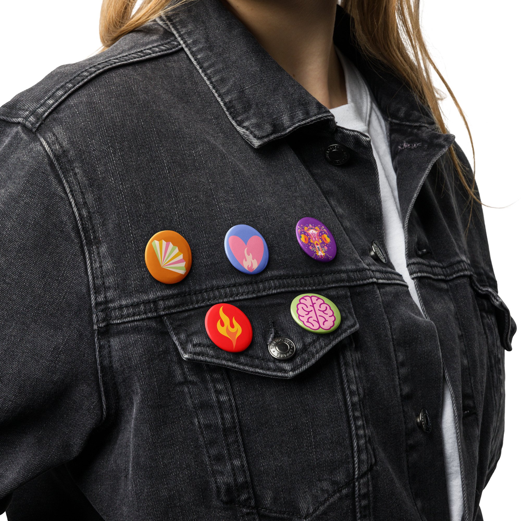 set-of-pin-buttons-white-1.25-front-67827504534fd.jpg