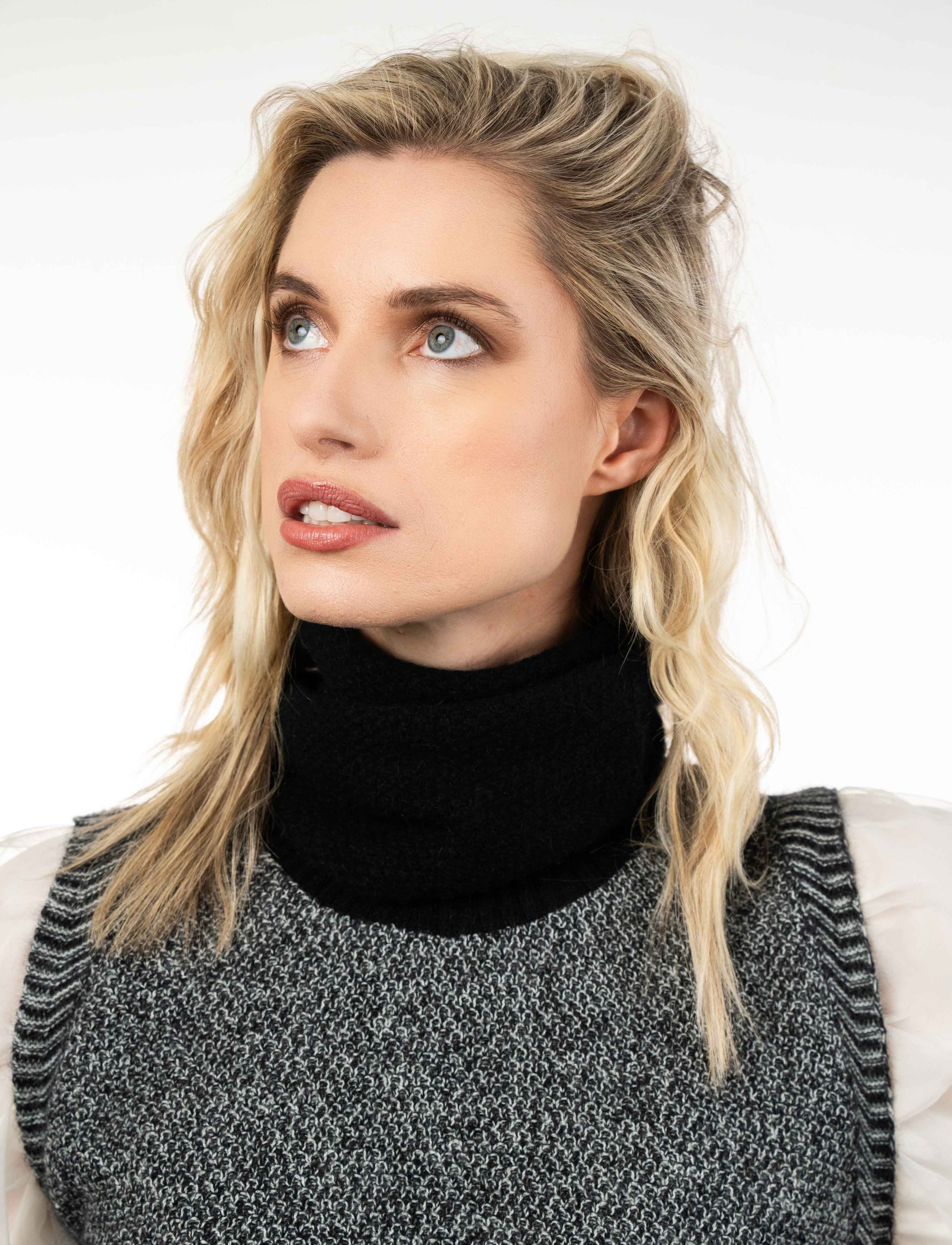 KO1037-black.jpg
