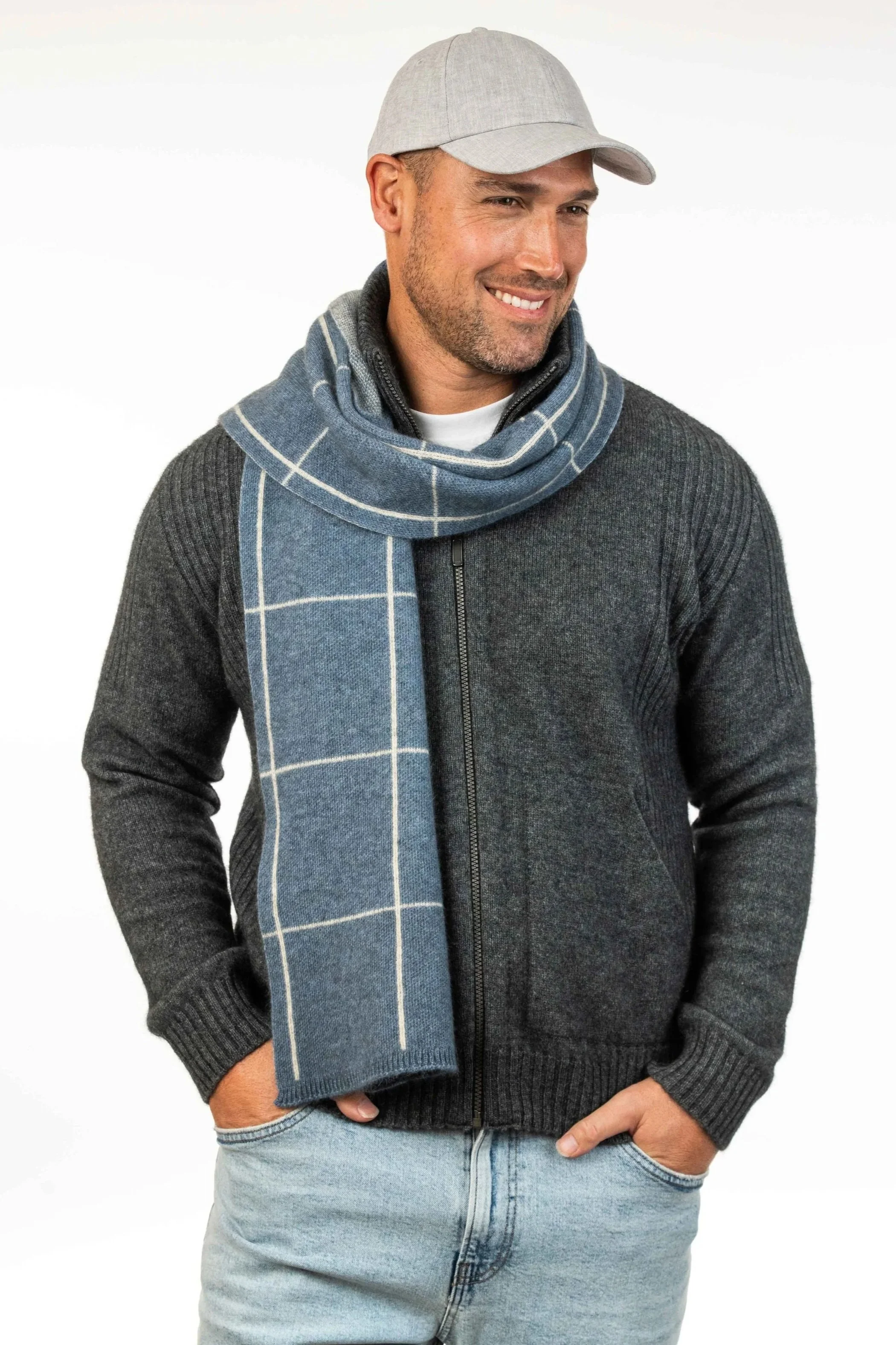 KO891-Grey-KO1040-Riviera_White.jpg