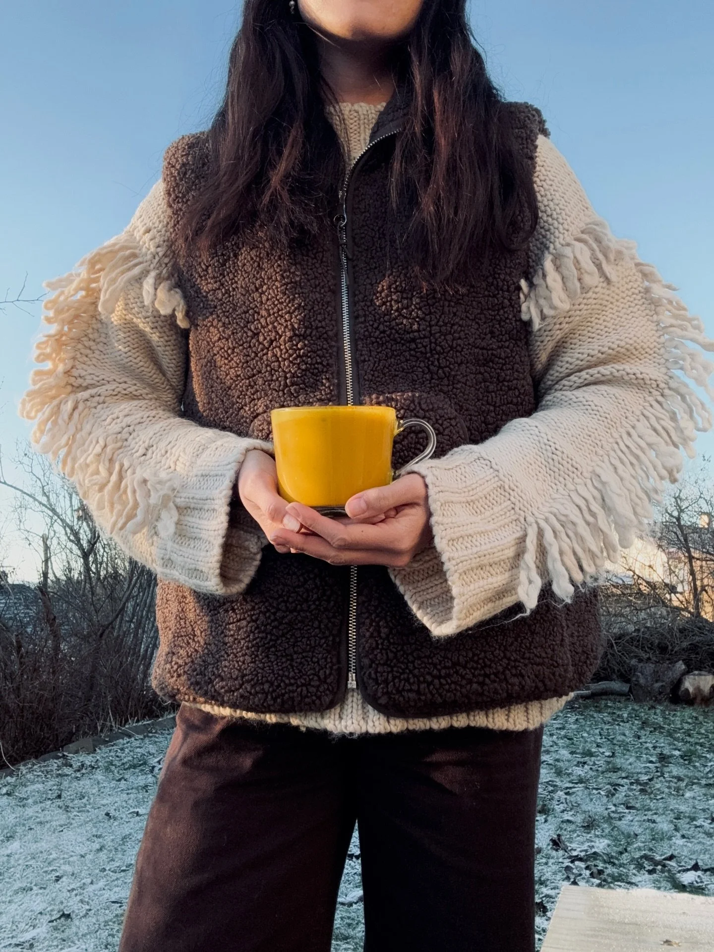 Garden life in November🤎

My favorite place to eat, drink, and just be. I&rsquo;ve always wanted to have my own garden - growing up without one has made me long for it my whole life. It&rsquo;s not the biggest garden, but it&rsquo;s enough for two p