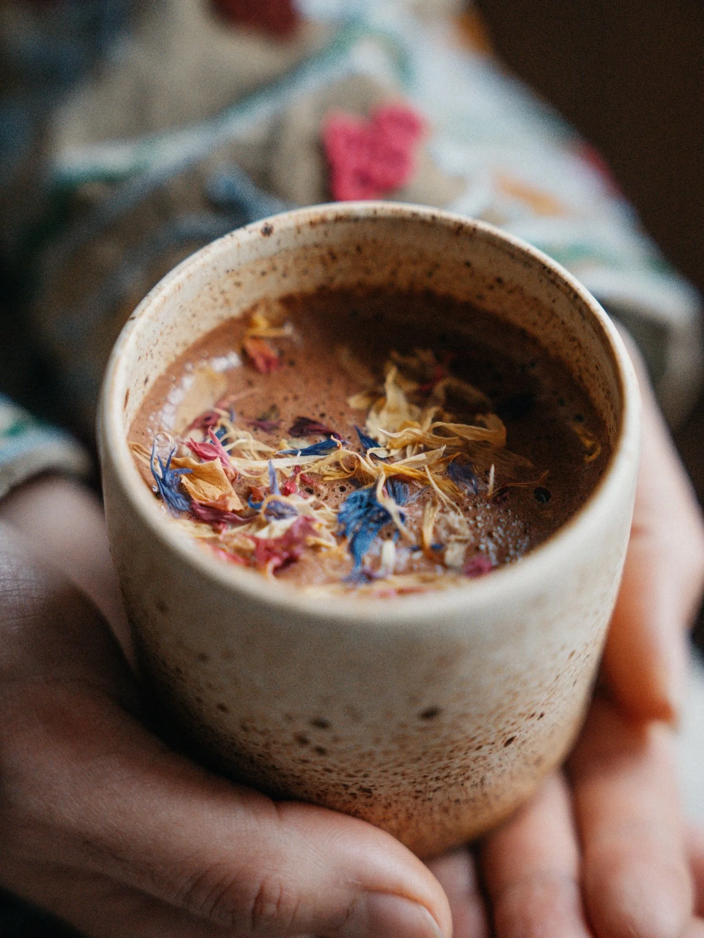 Day 25: The Cacao Ritual

You saw it coming - the ritual of drinking ceremonial cacao. A ritual I hold dear in my heart🤎

I am beyond grateful for this heart-warming medicine, and yes, that&rsquo;s what it is. A beautiful plant medicine, a super foo