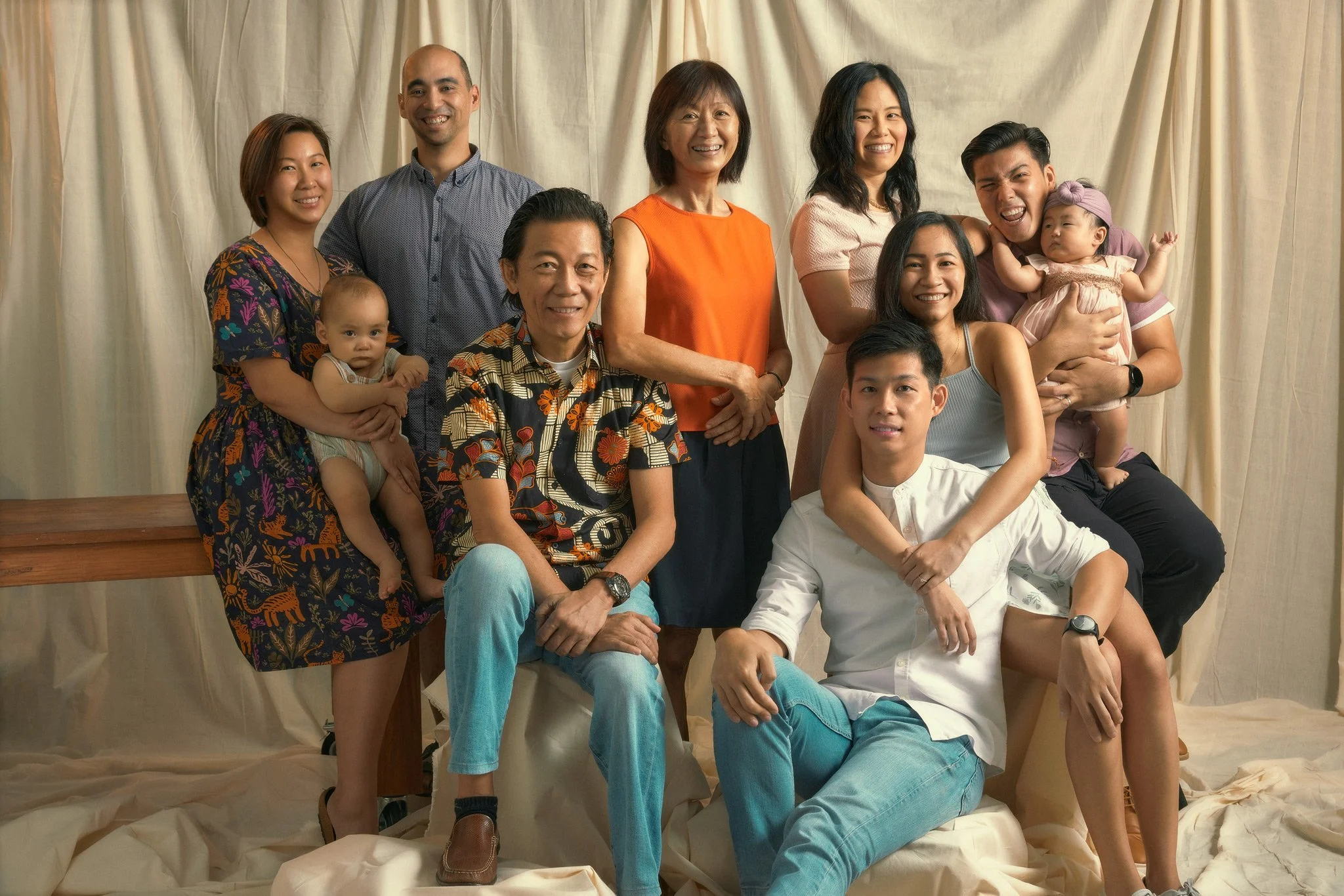 Yuewen-Family-02-(Online).jpg