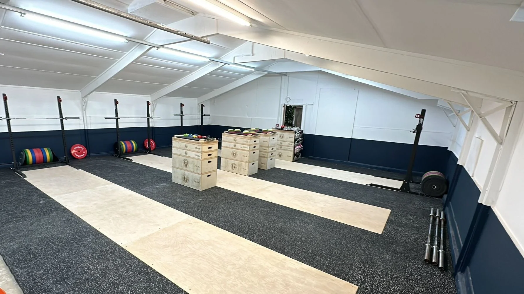 WhatsApp Image 2024-10-21 at 16.42.14.jpg