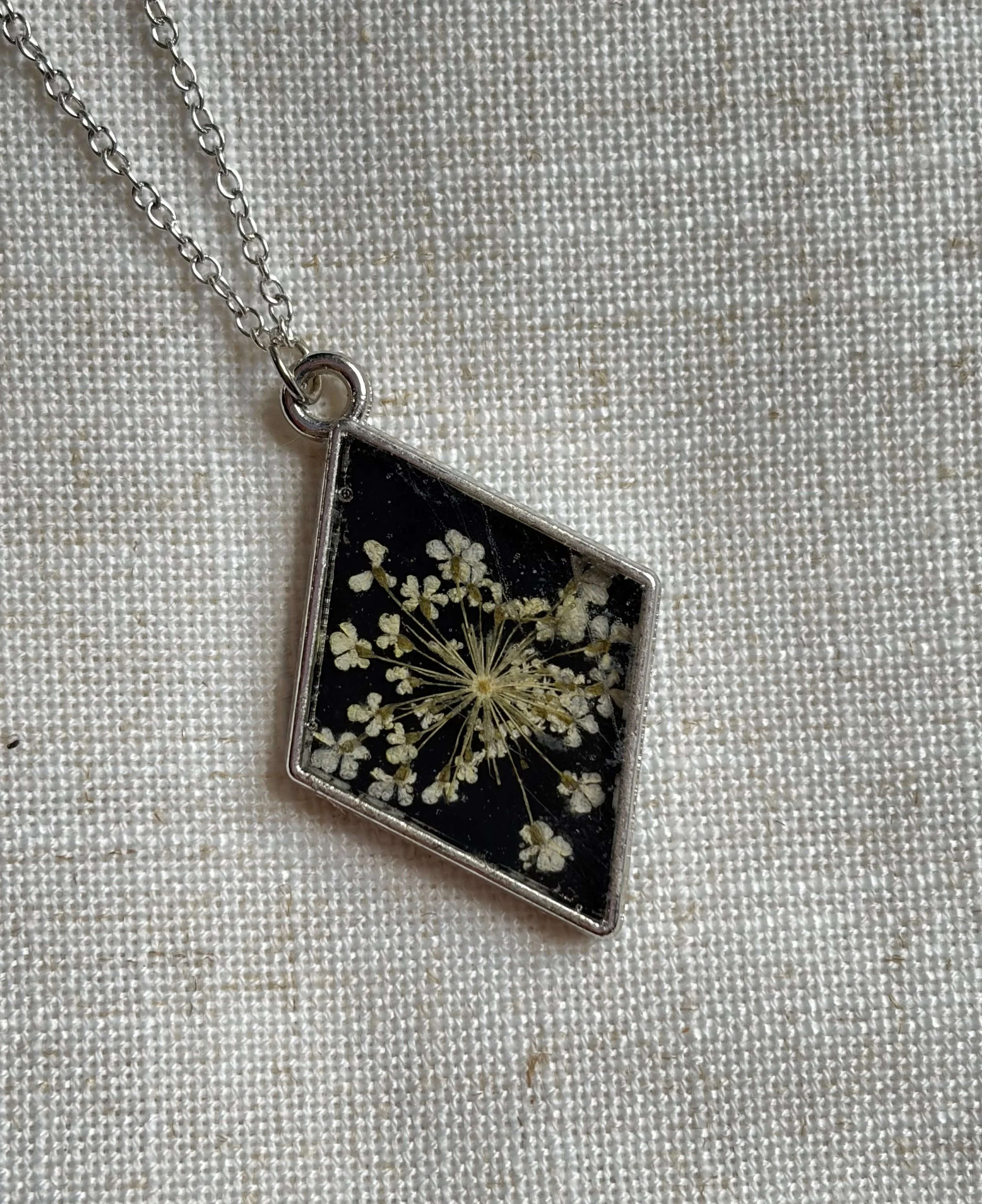 Floral Fireworls - Silver Necklace
