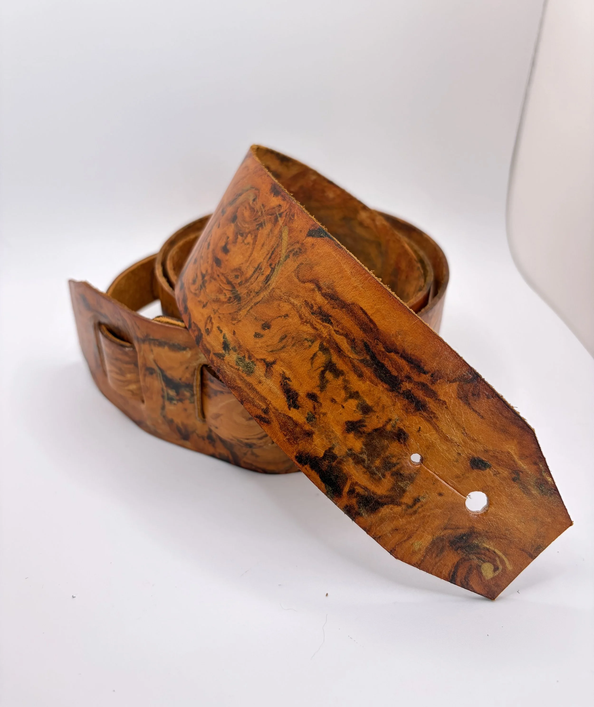 "Good Wood-Gold Edition" Custom Leather Guitar Strap