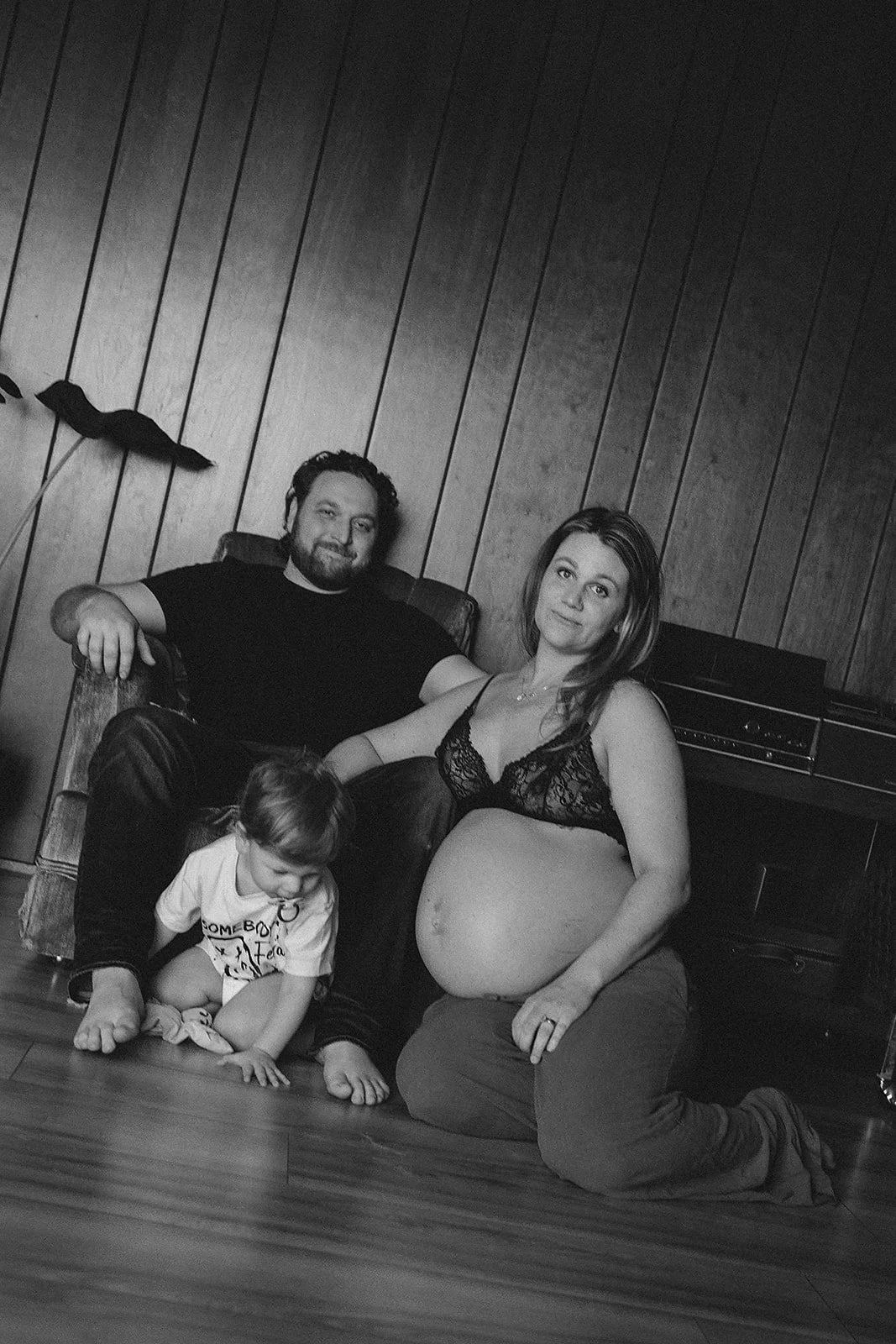 documentary-family-maternity-session-marshall-mihelsea_Marshall_photography_Maternity_family_marshall_MIDSdocumentary-family-maternity-session-marshall-mi6130-2.jpg