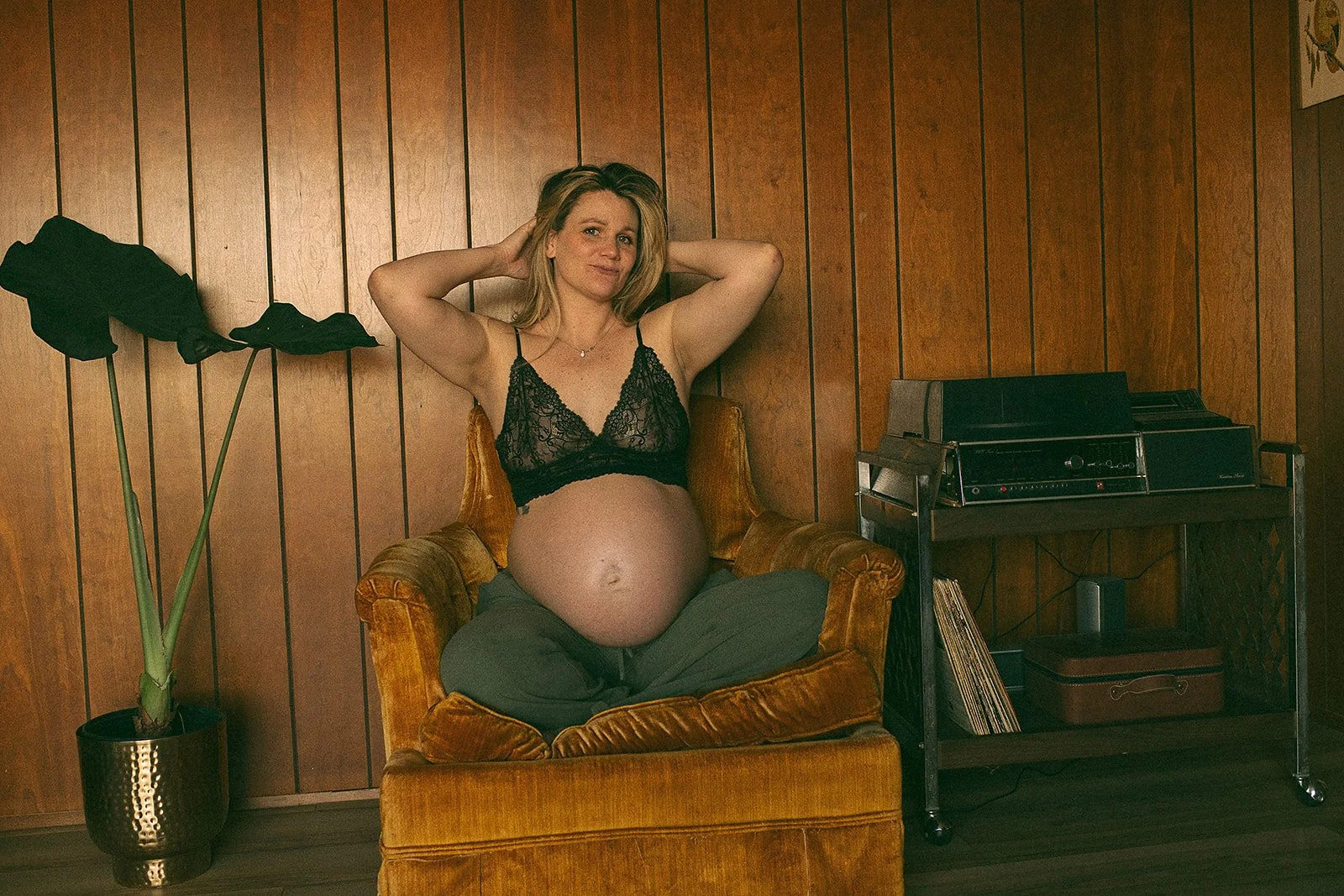 documentary-family-maternity-session-marshall-mihelsea_Marshall_photography_Maternity_family_marshall_MIDSdocumentary-family-maternity-session-marshall-mi5807.jpg
