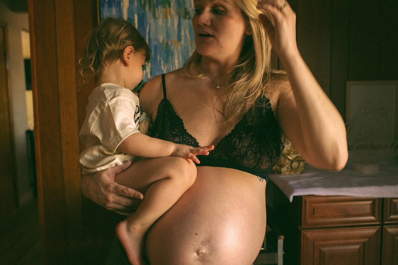 documentary-family-maternity-session-marshall-mihelsea_Marshall_photography_Maternity_family_marshall_MIDSdocumentary-family-maternity-session-marshall-mi6273.jpg